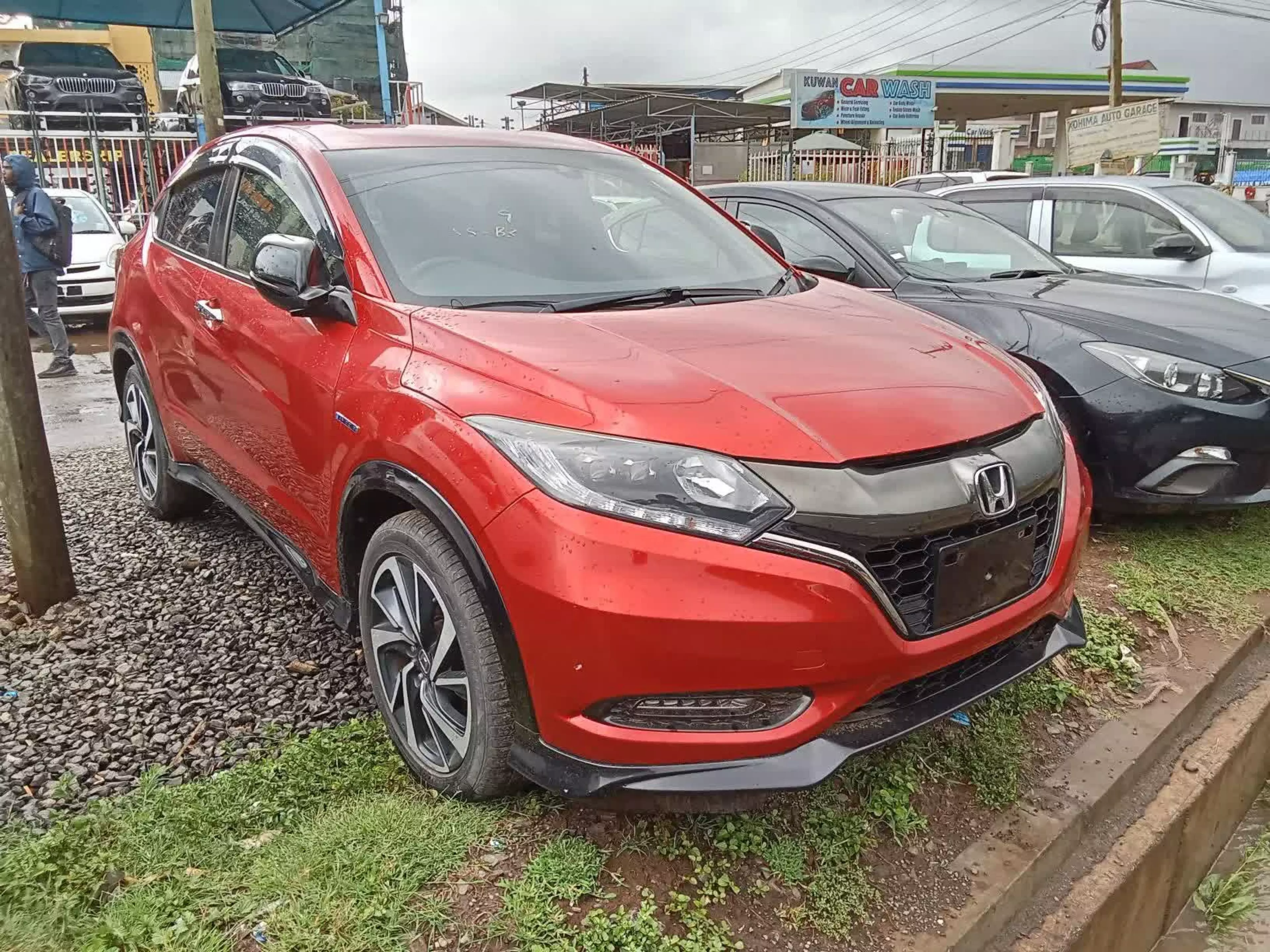 Honda Vezel Hybrid - 2016