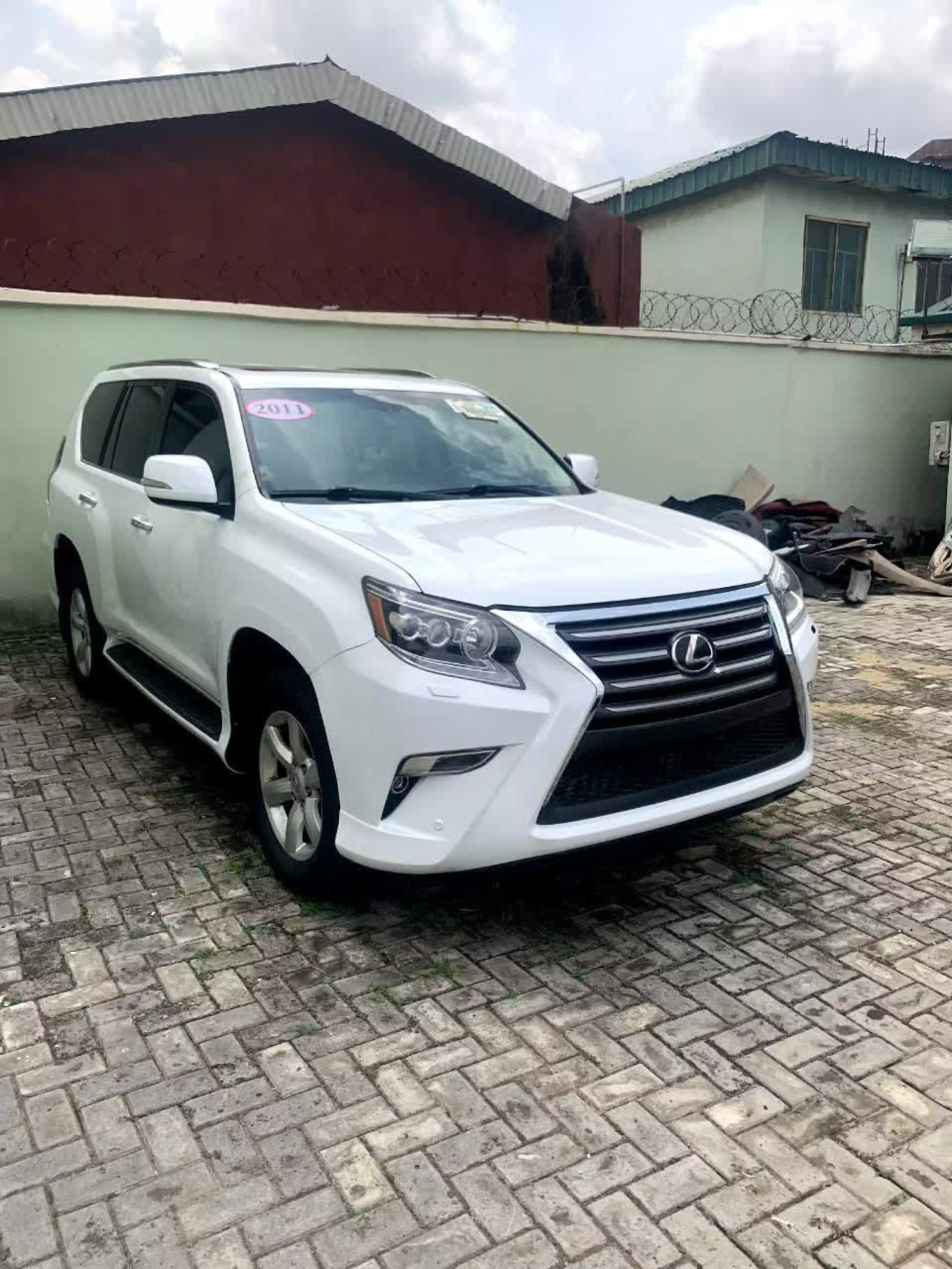 Lexus GX 460   - 2010
