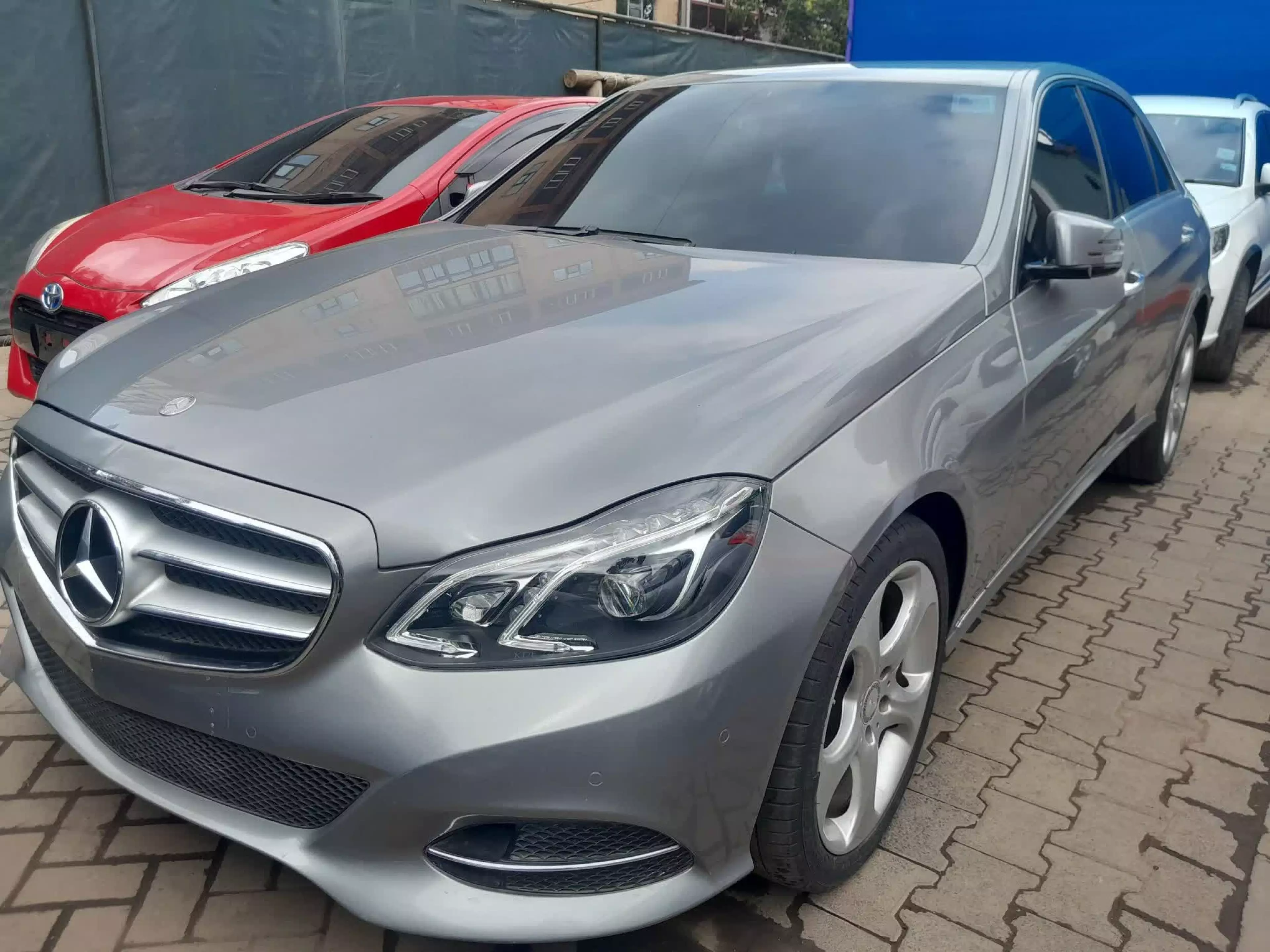 Mercedes-Benz E 250 - 2014