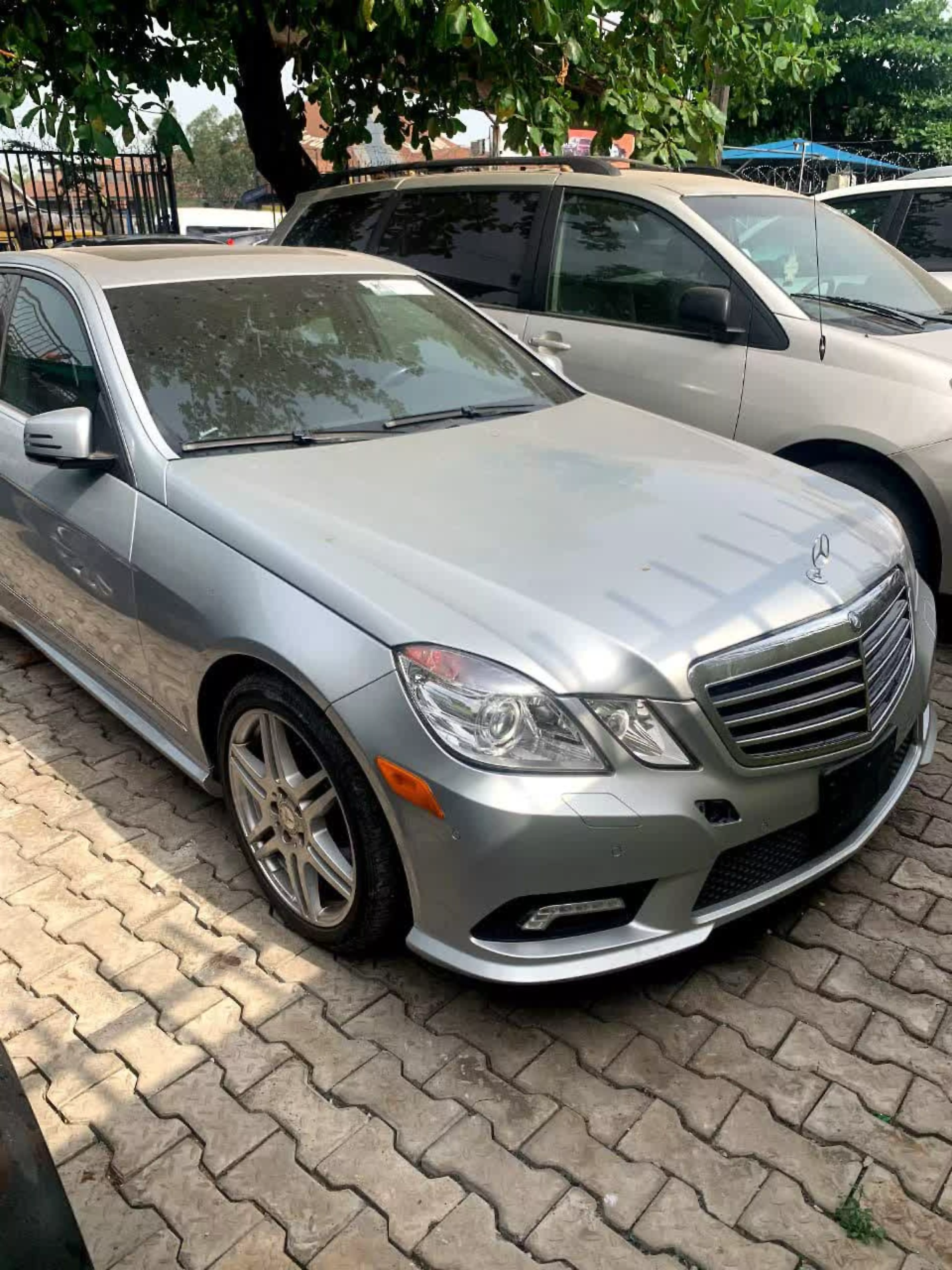 Mercedes-Benz E 550 - 2010