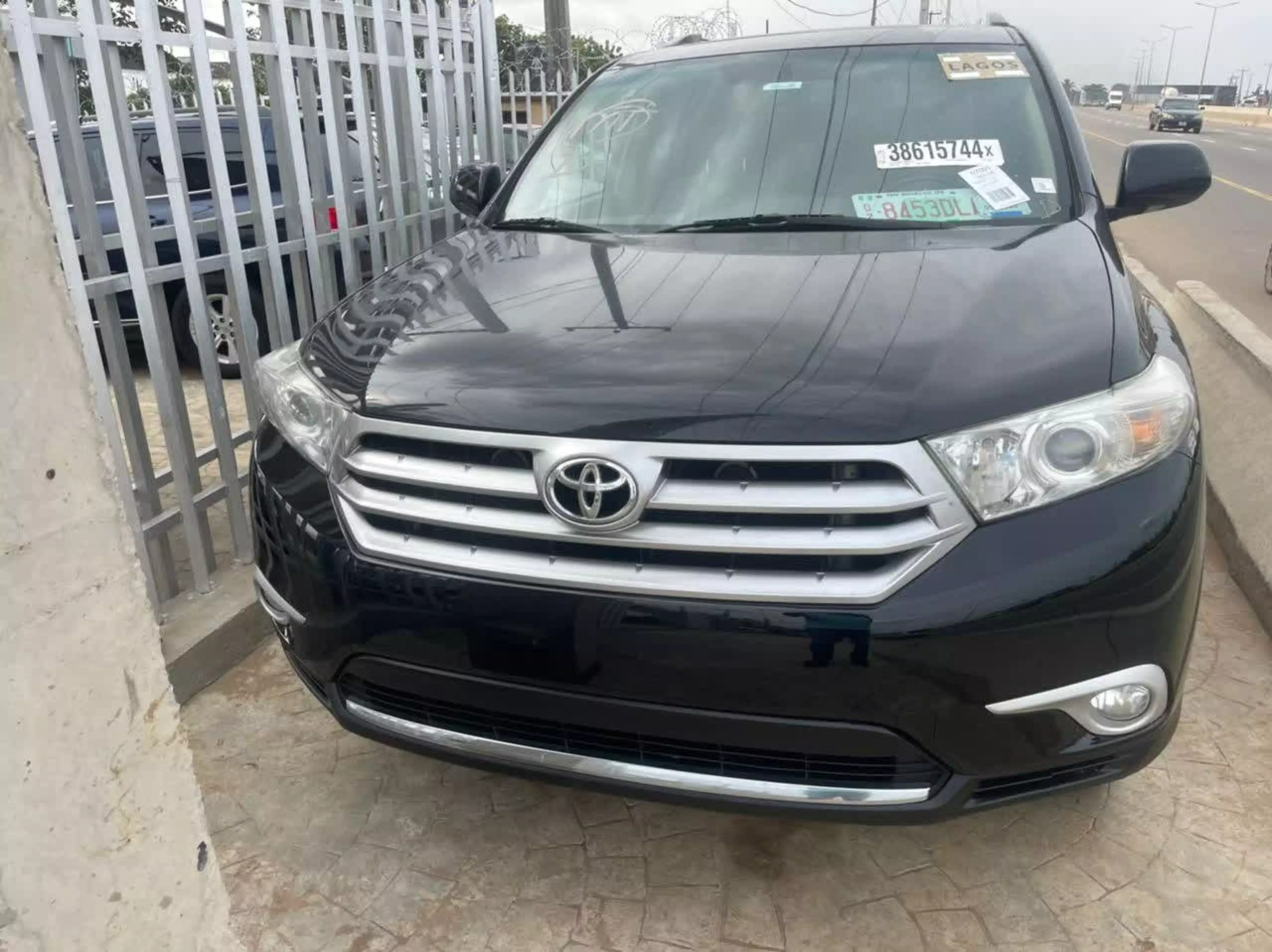Toyota Highlander - 2012
