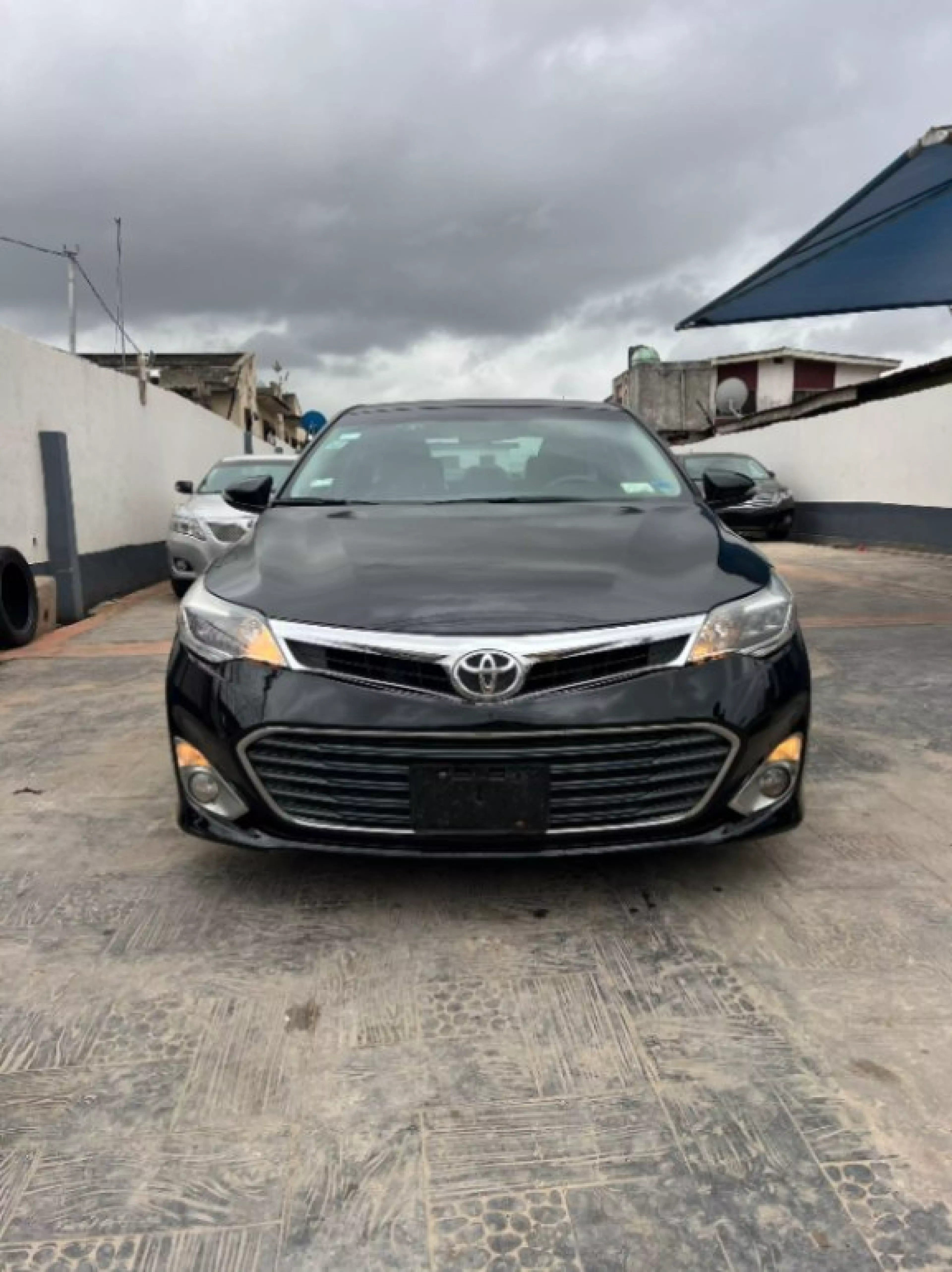 Toyota Avalon - 2013