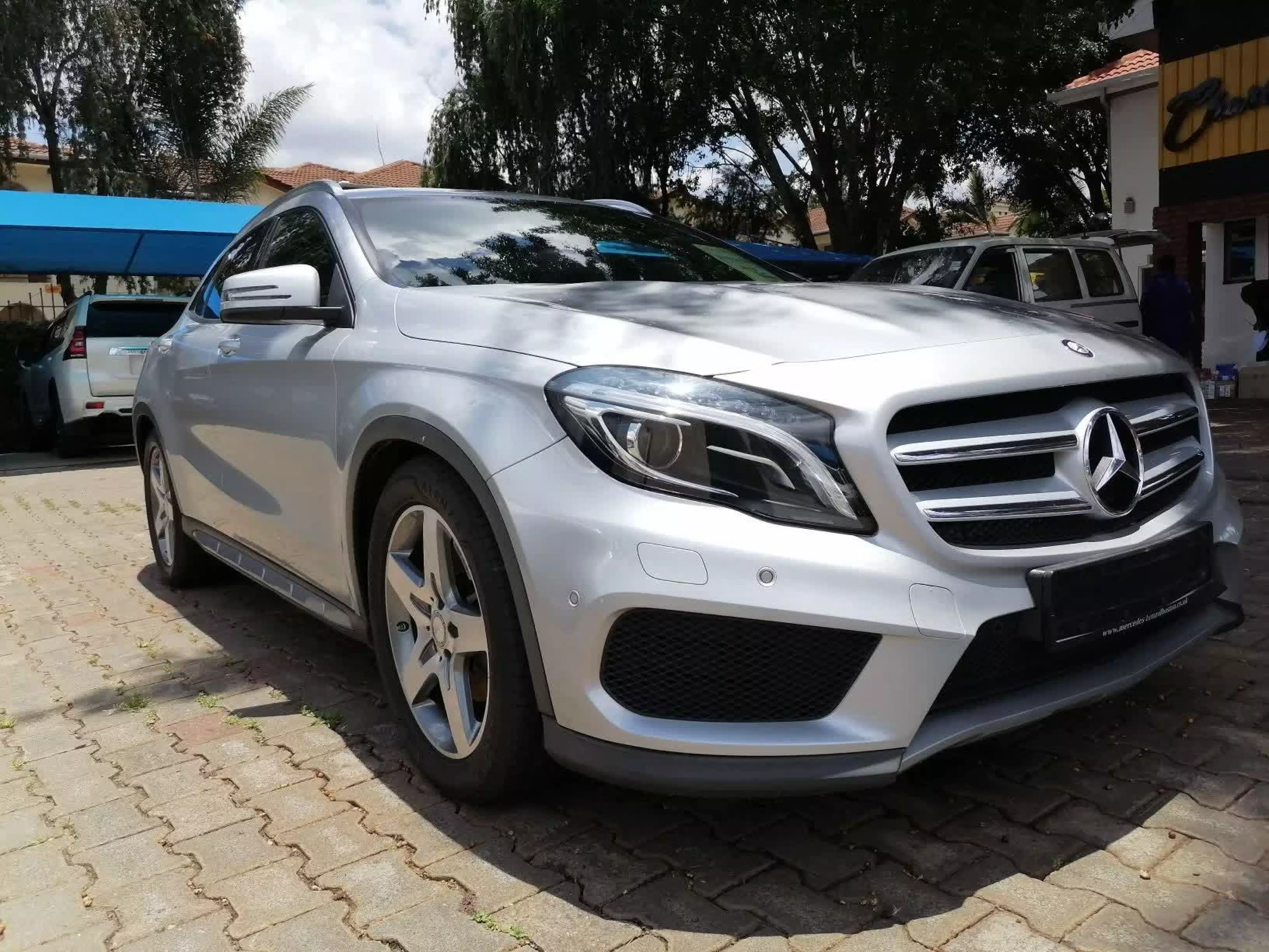 Mercedes-Benz GLA 250 - 2014