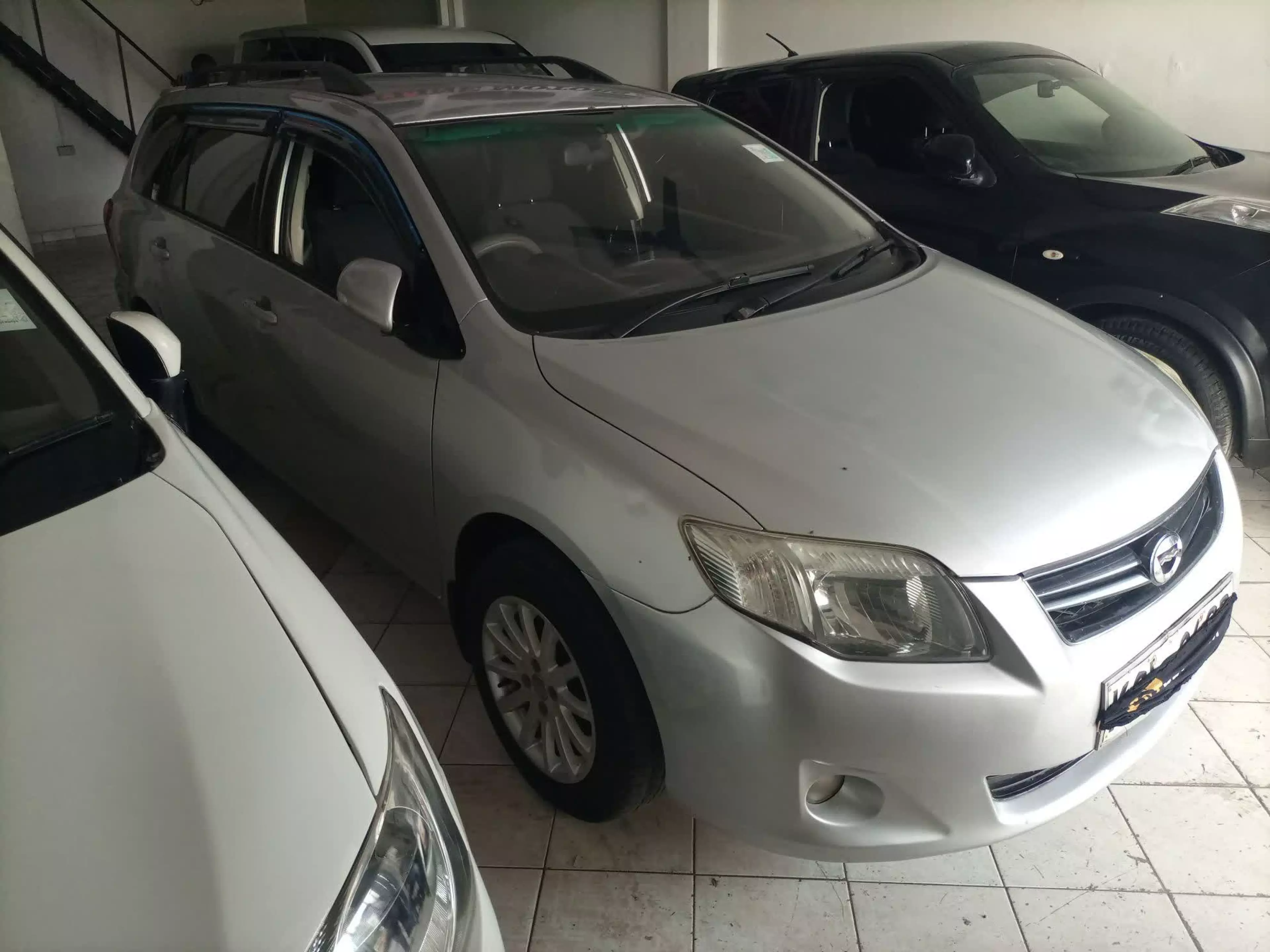 Toyota Fielder  - 2012