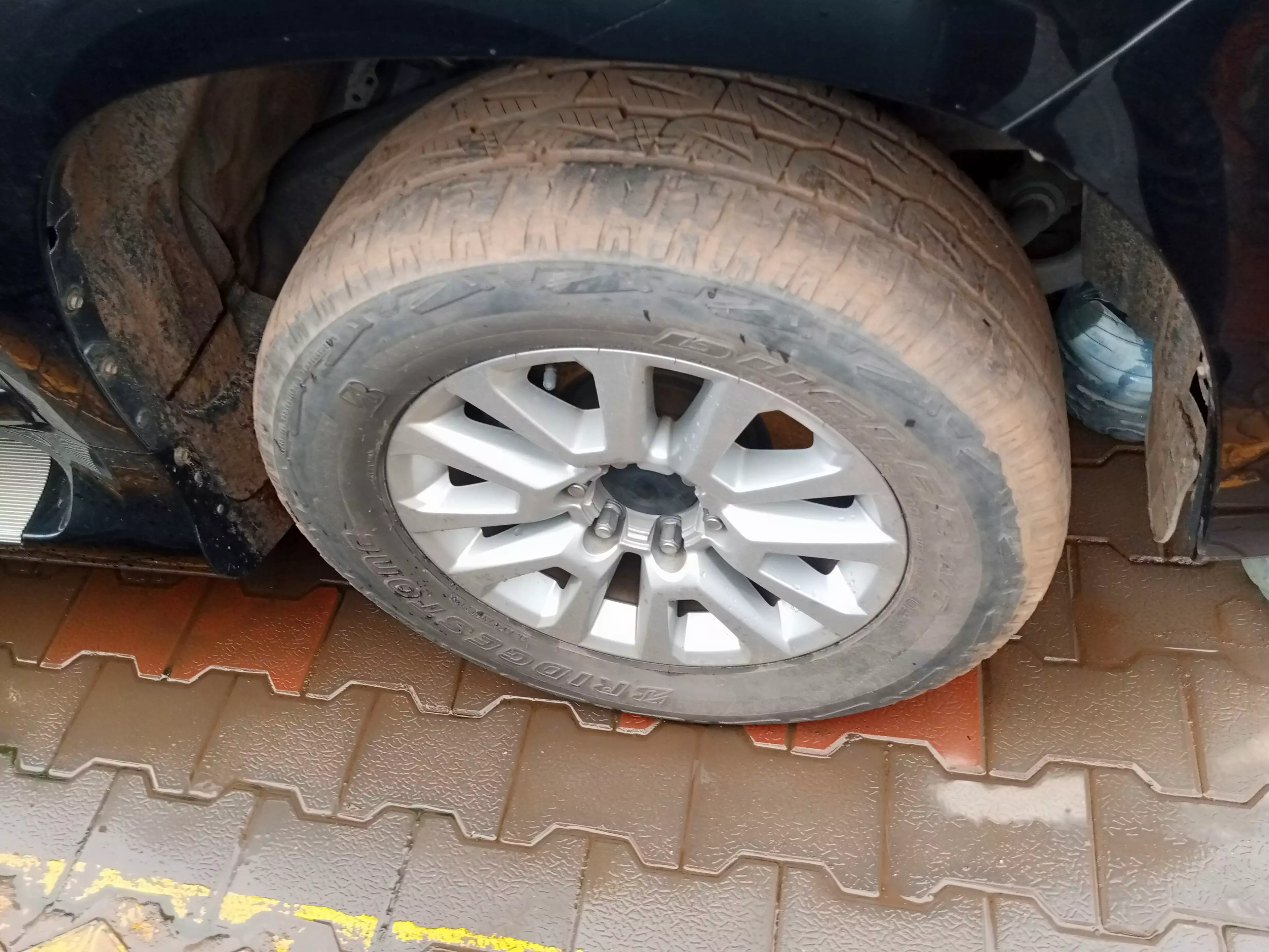 Toyota Landcruiser Prado   - 2016