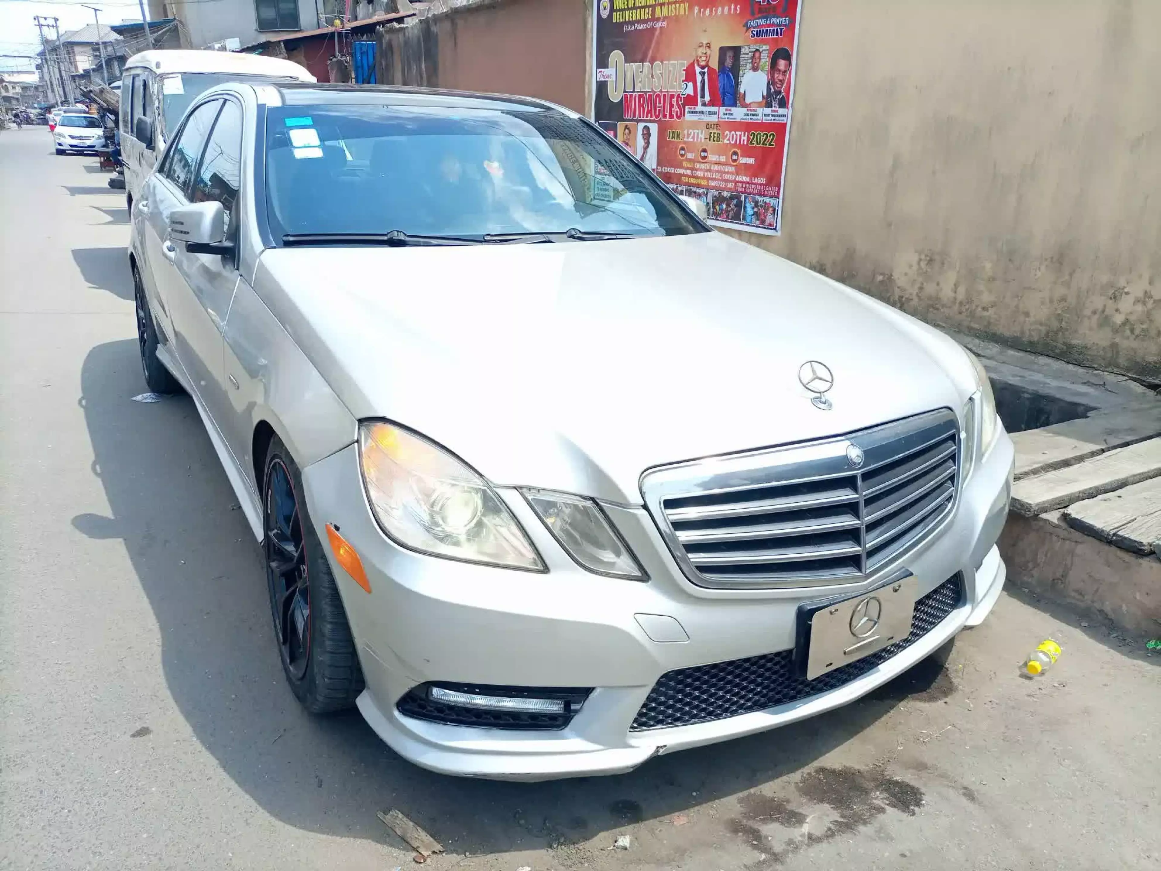 Mercedes-Benz E 350 - 2012