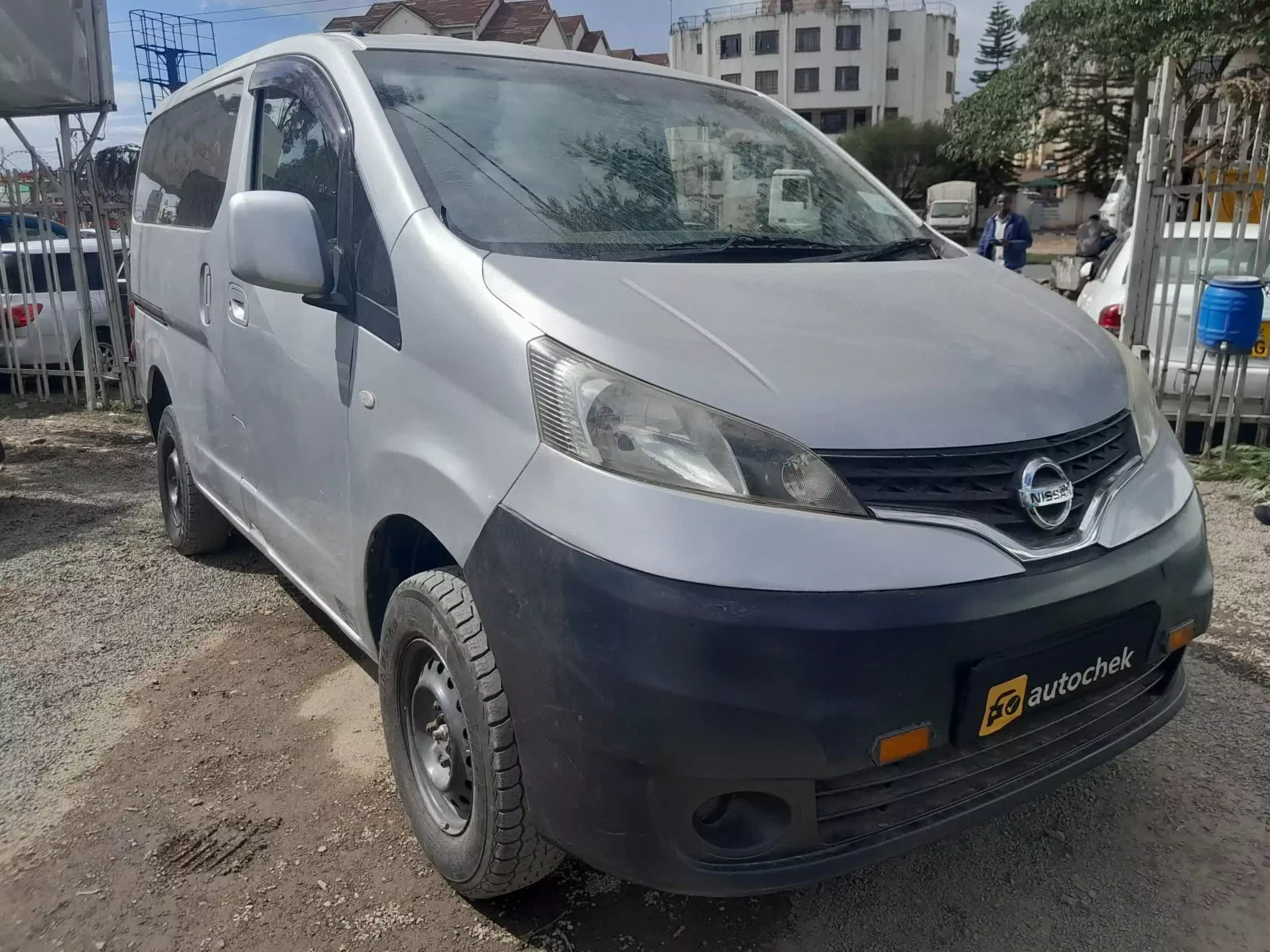 Nissan NV200 - 2012