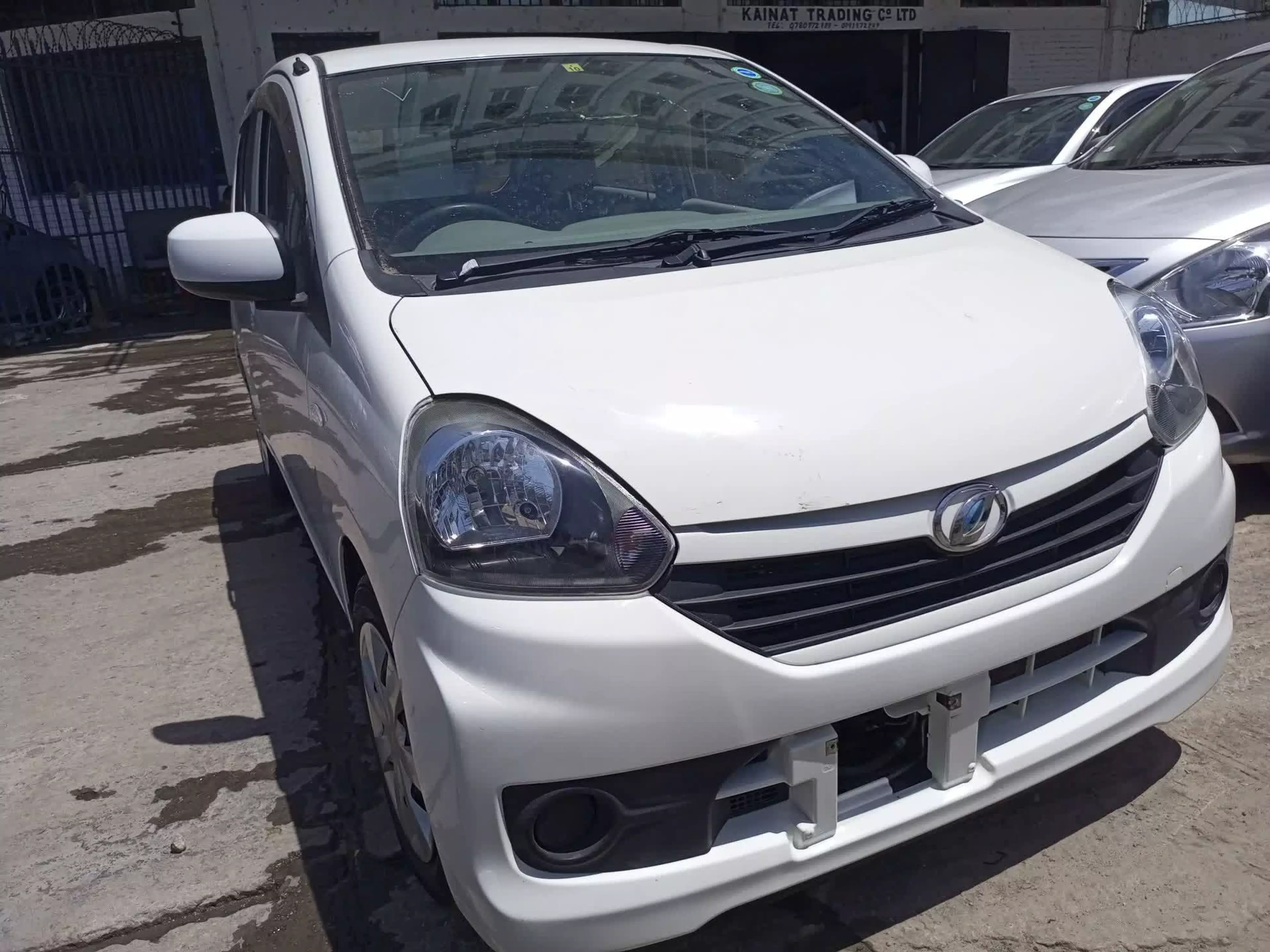 Daihatsu Mira  - 2015