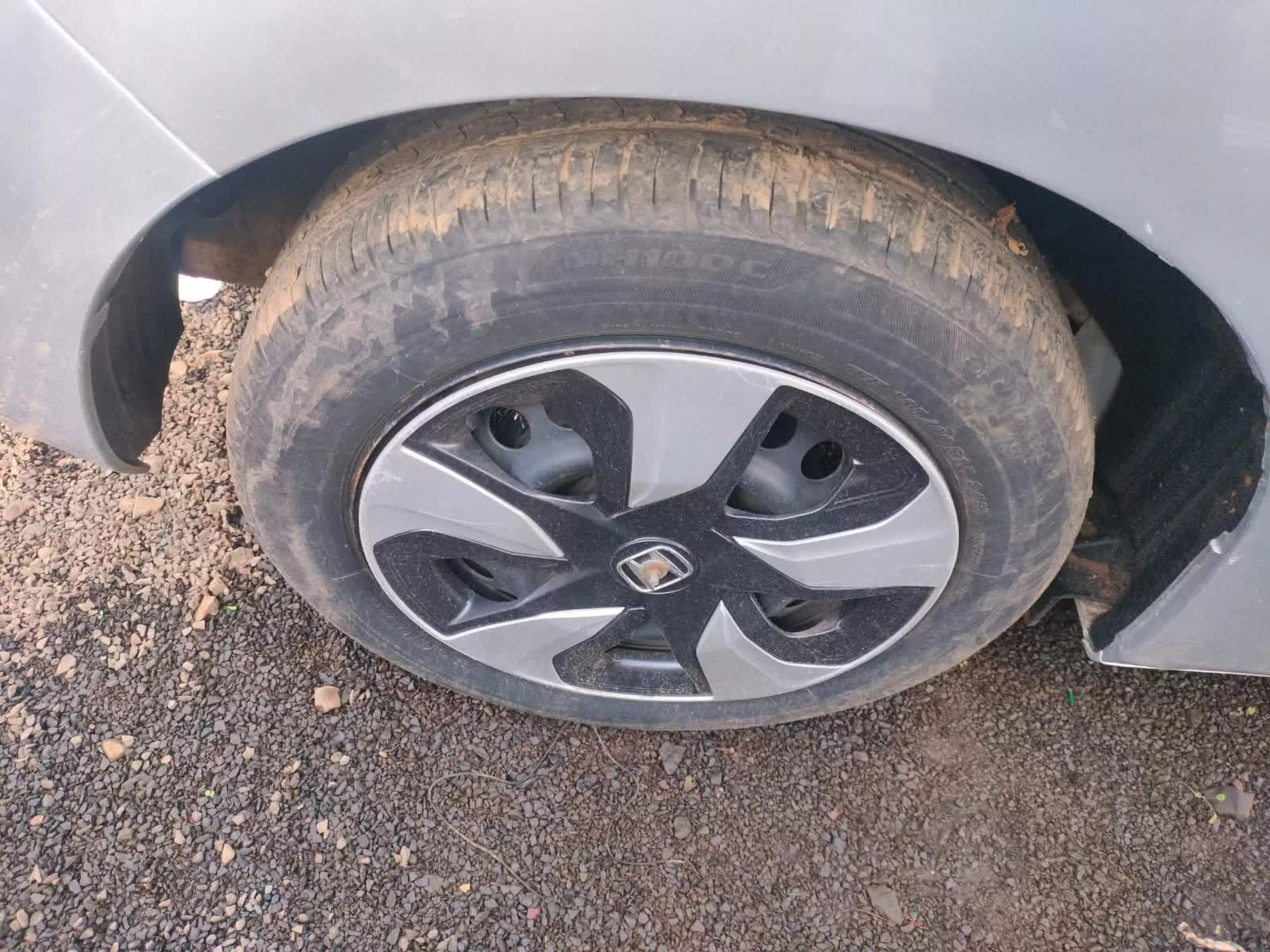 Honda Fit   - 2016