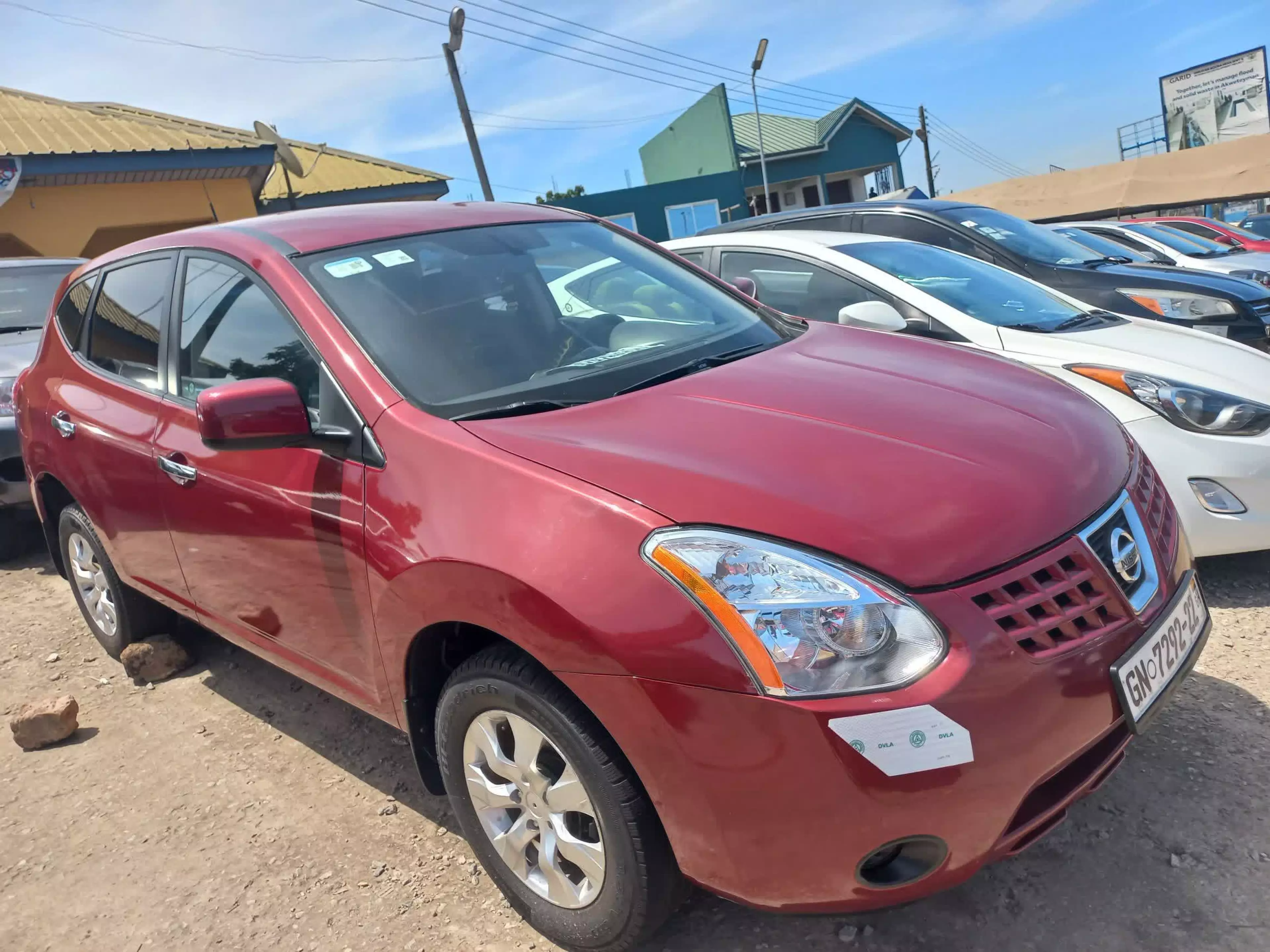 Nissan Rogue - 2011