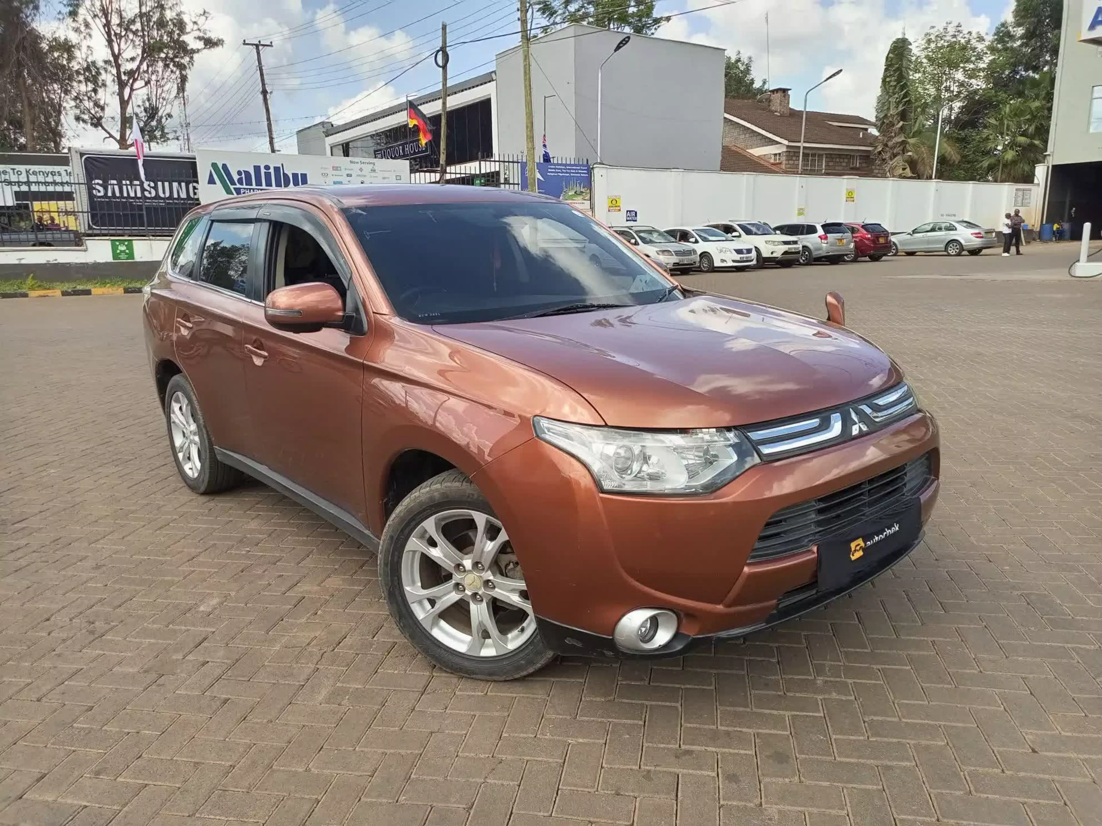 Mitsubishi New Outlander - 2012