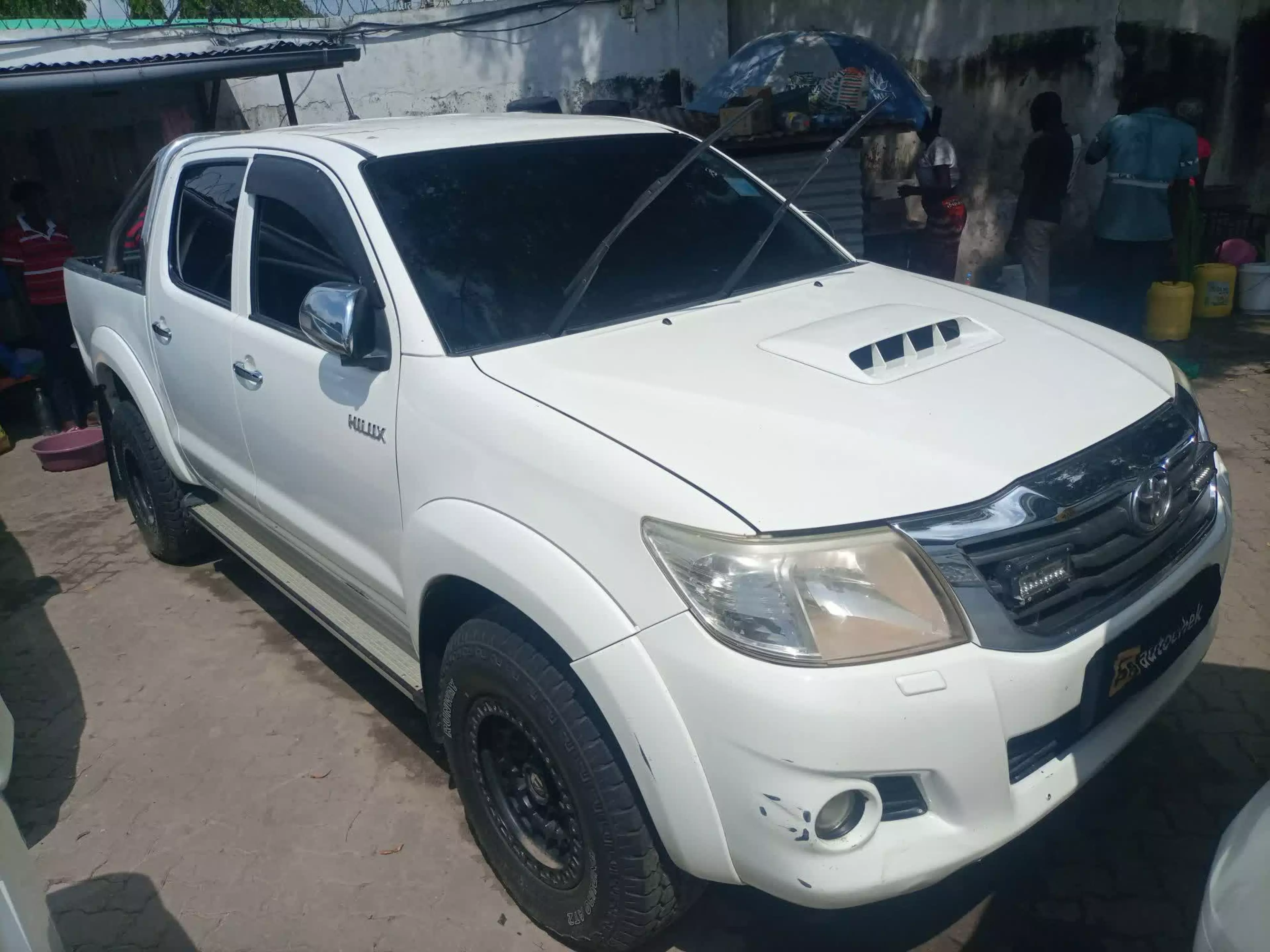 Toyota Hilux - 2015