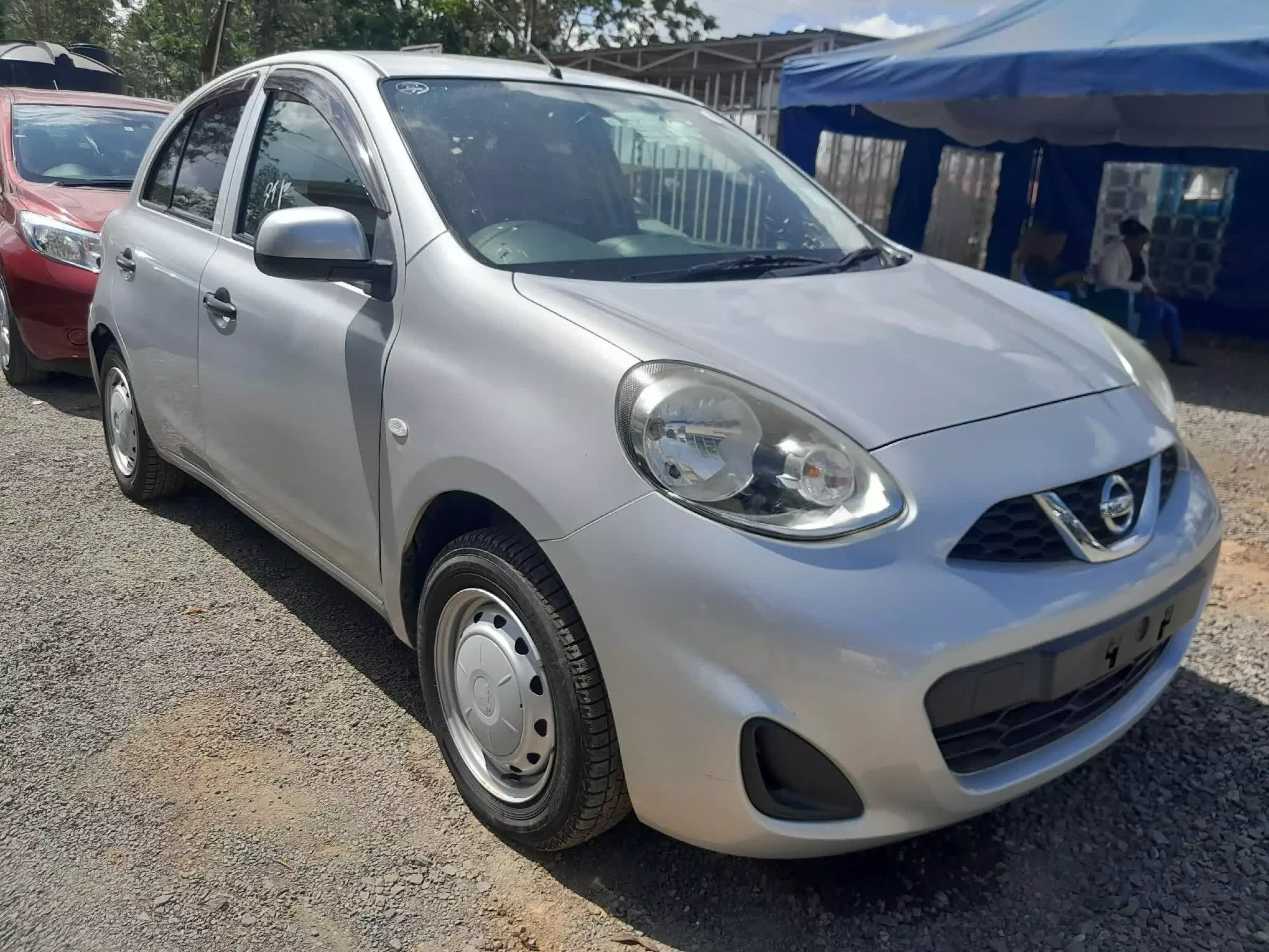 Nissan March - 2013