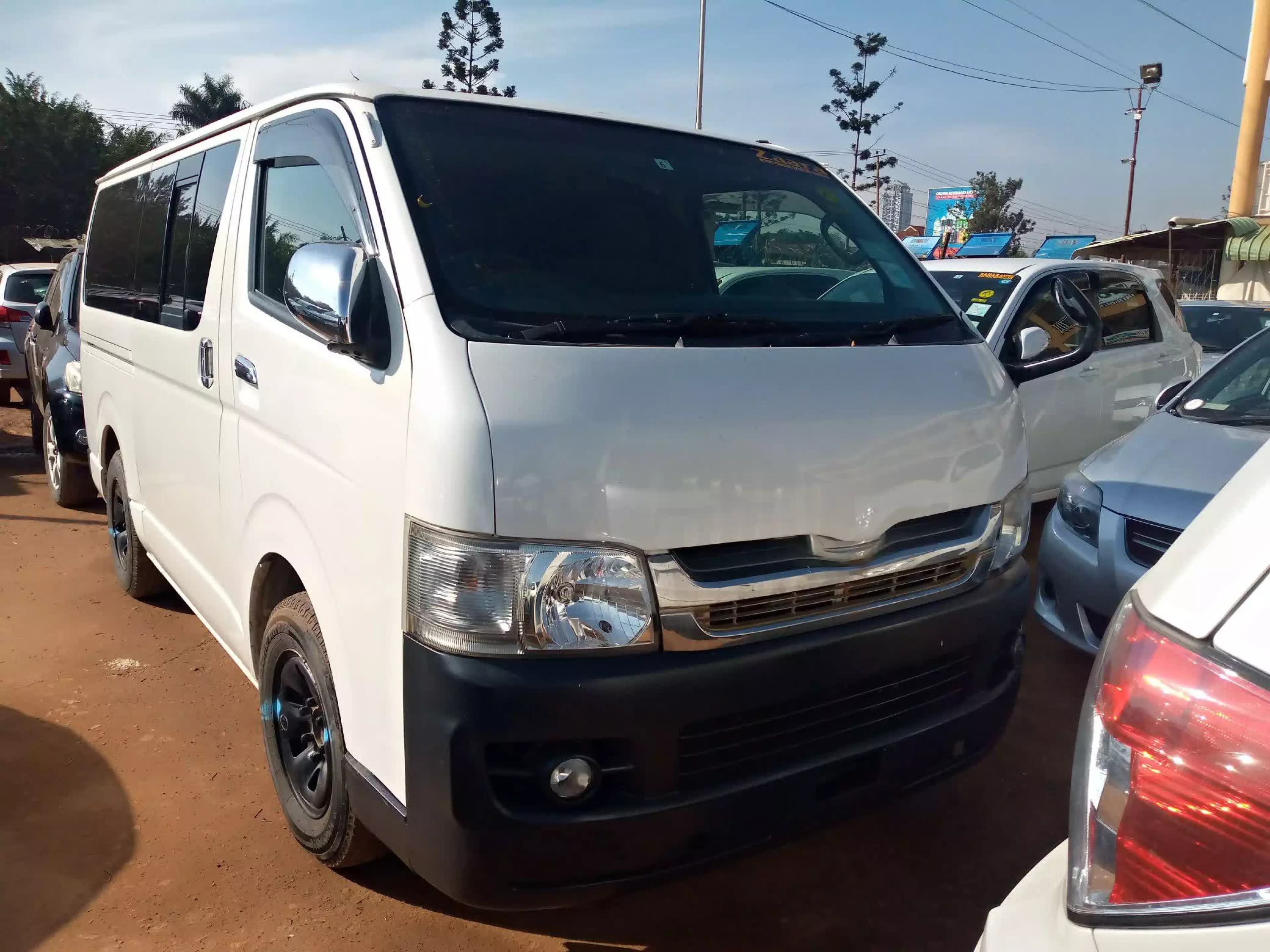 Toyota Hiace - 2009