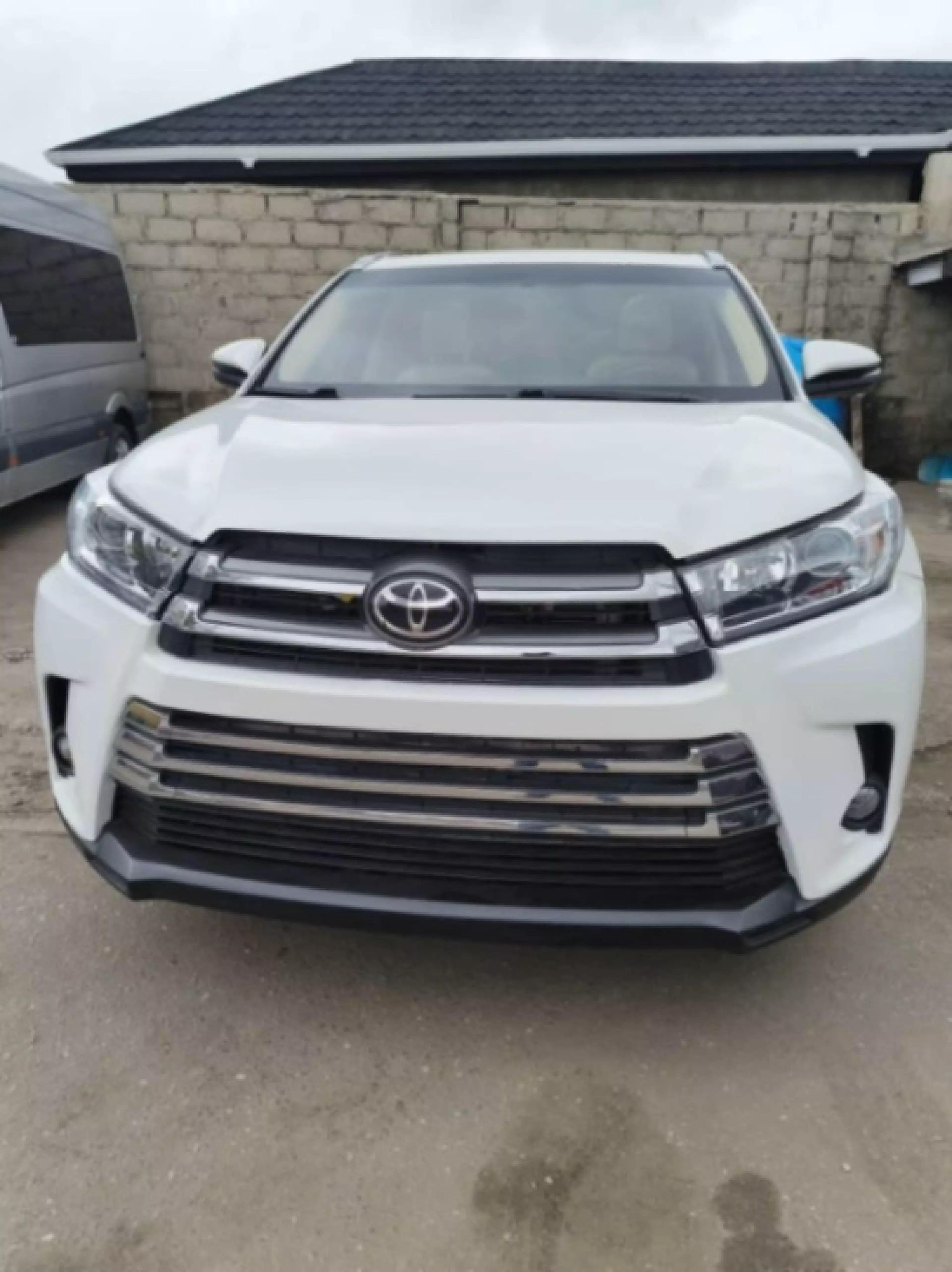 Toyota Highlander - 2016