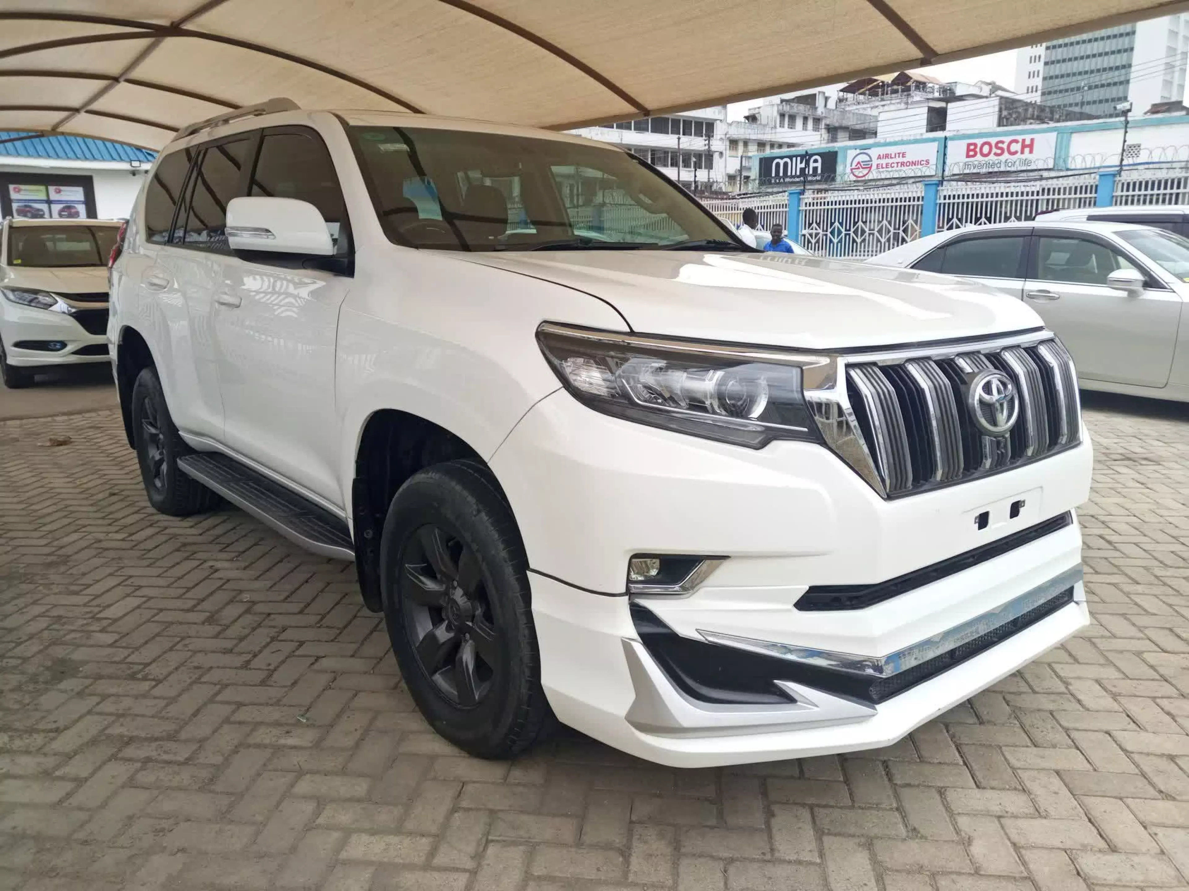 Toyota Landcruiser prado TX - 2013