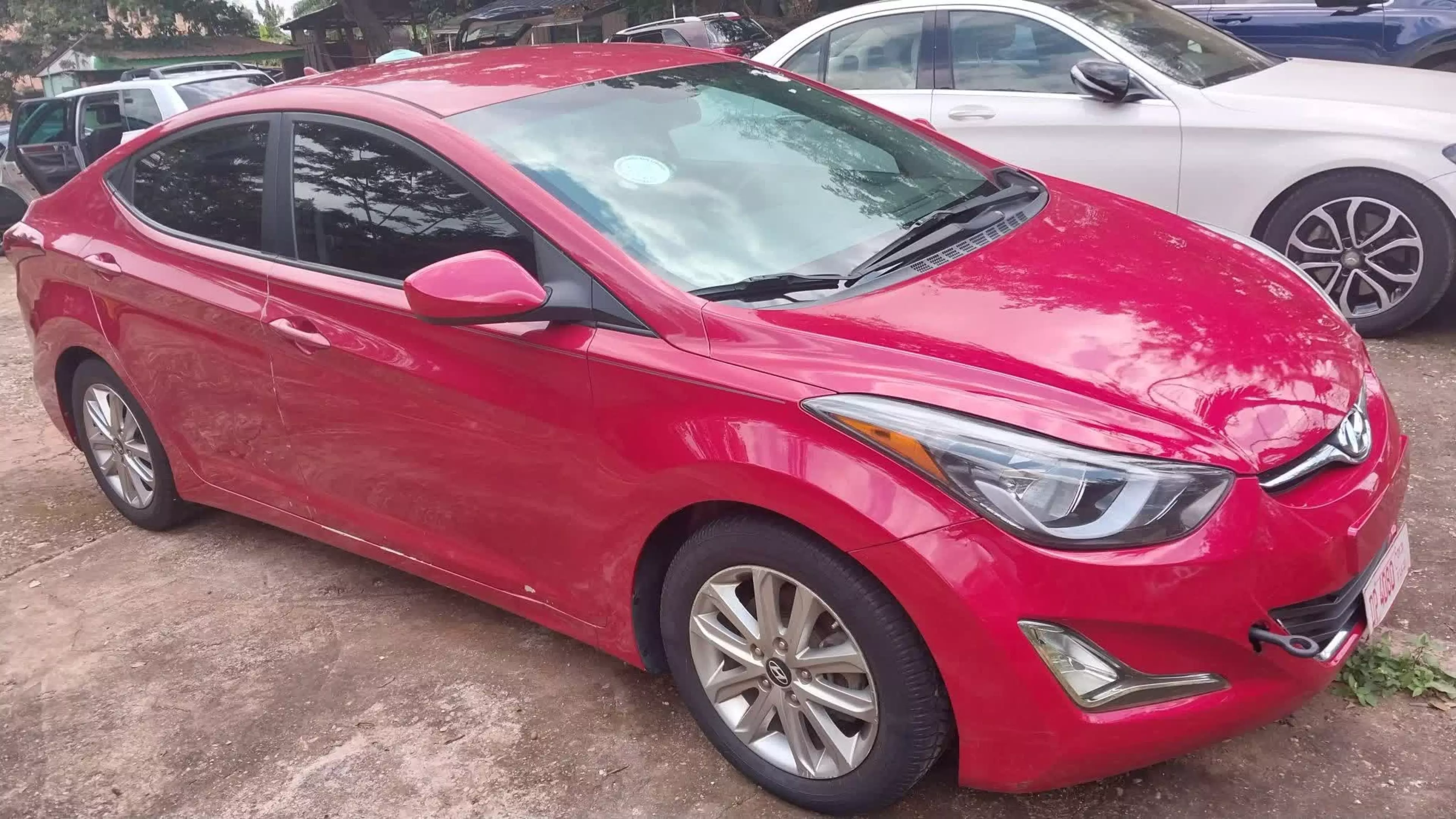 Hyundai Elantra - 2015