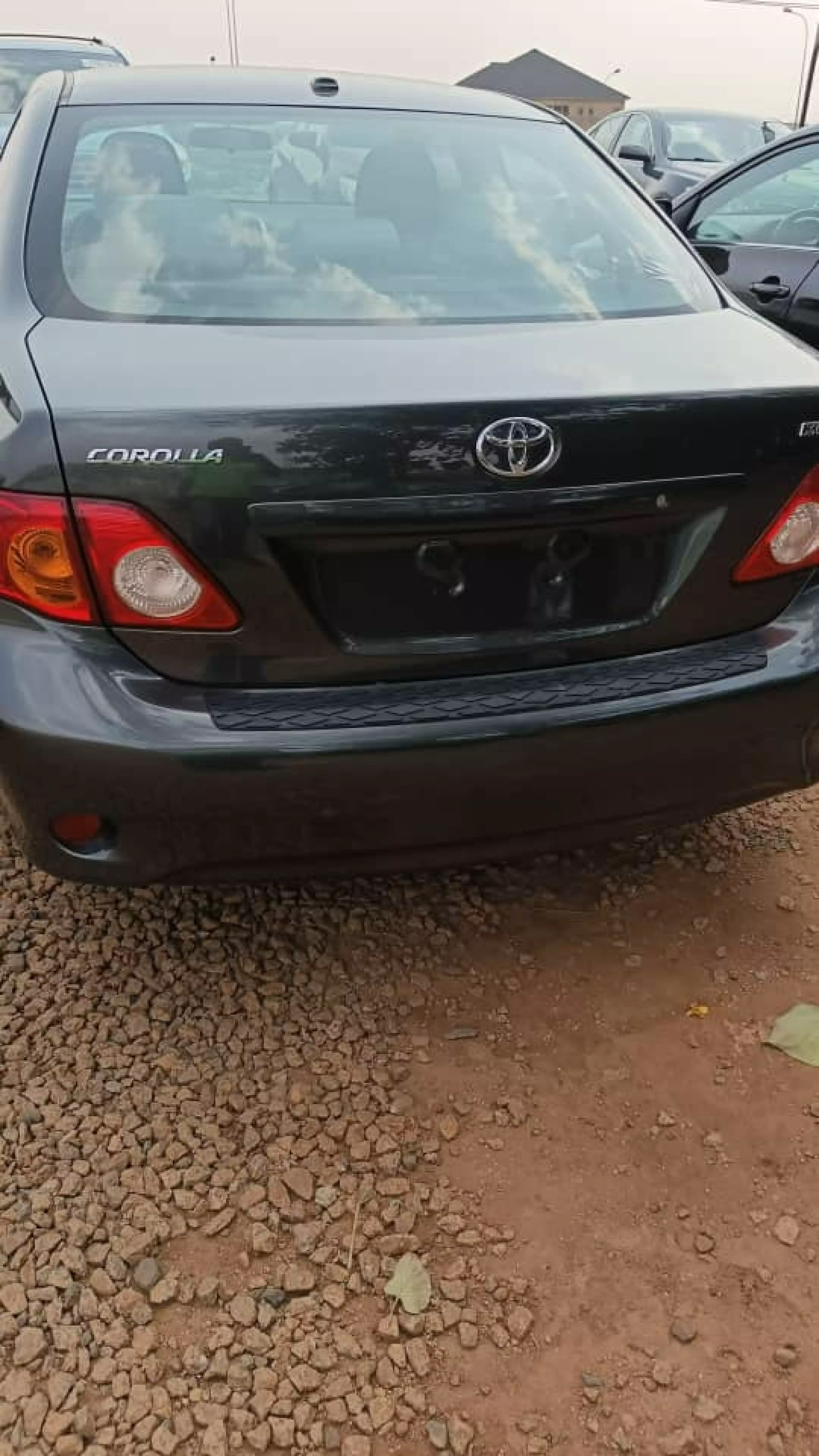 Toyota Corolla   - 2009