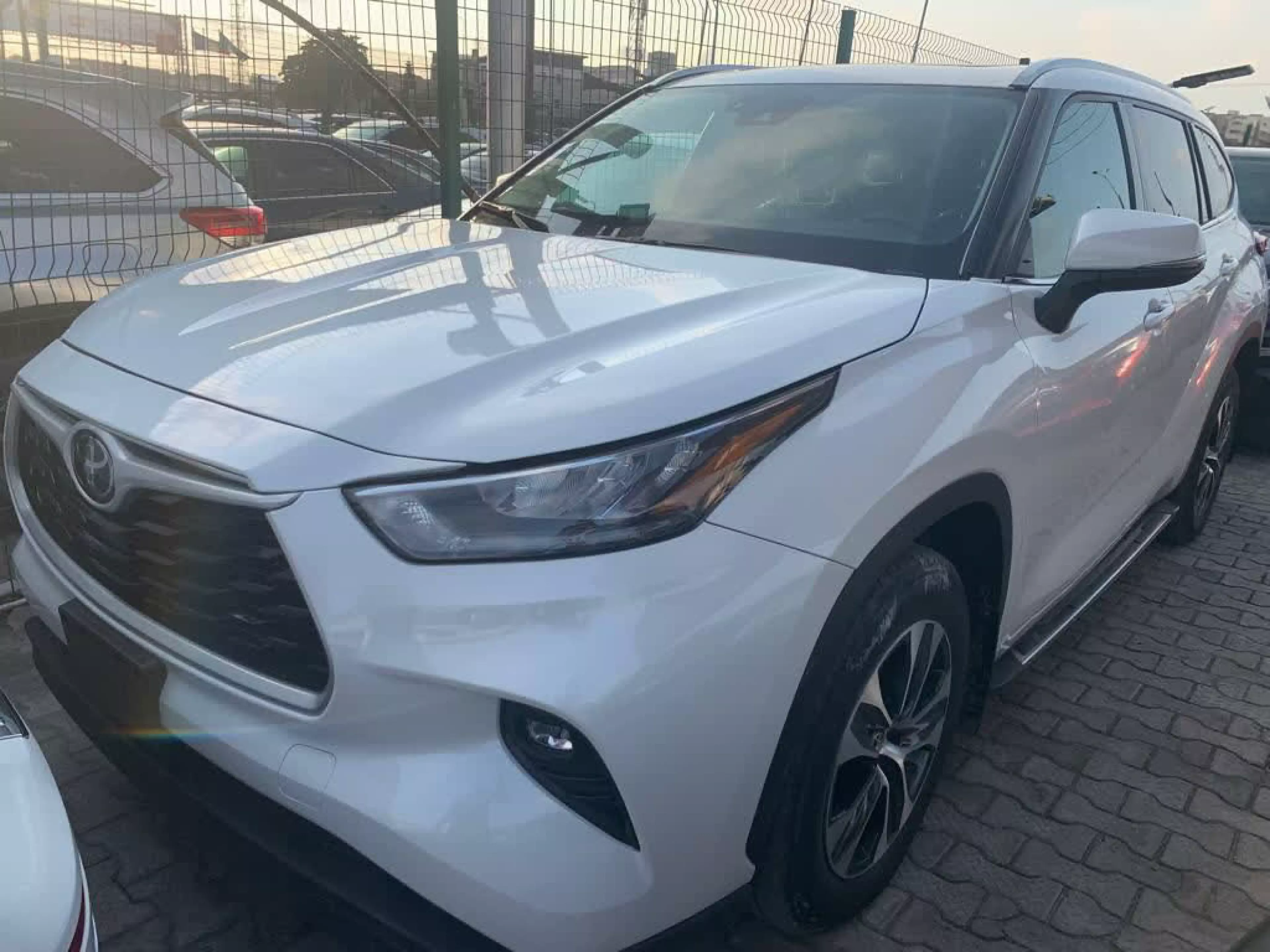 Toyota Highlander - 2020