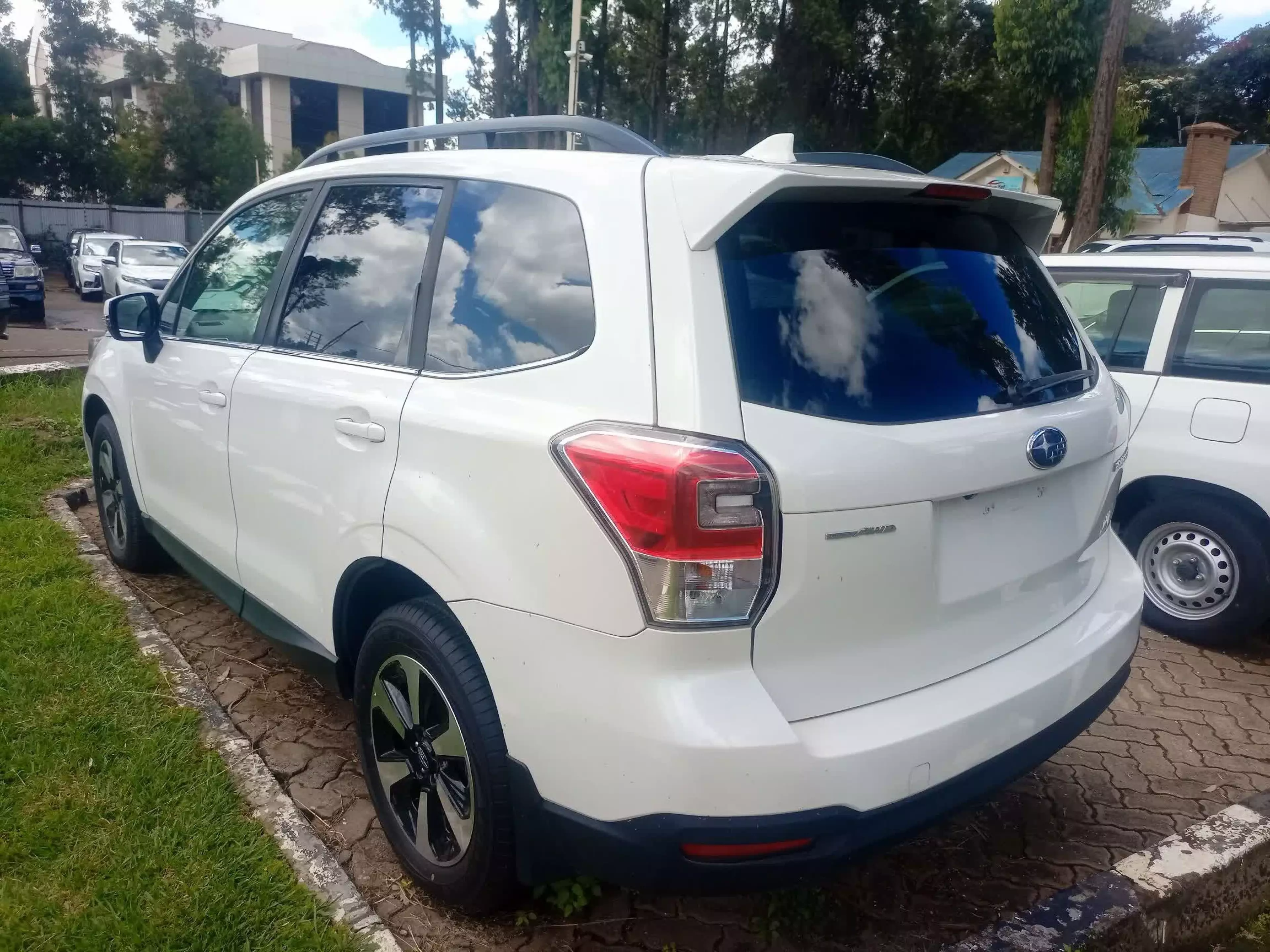 Subaru Forester   - 2018
