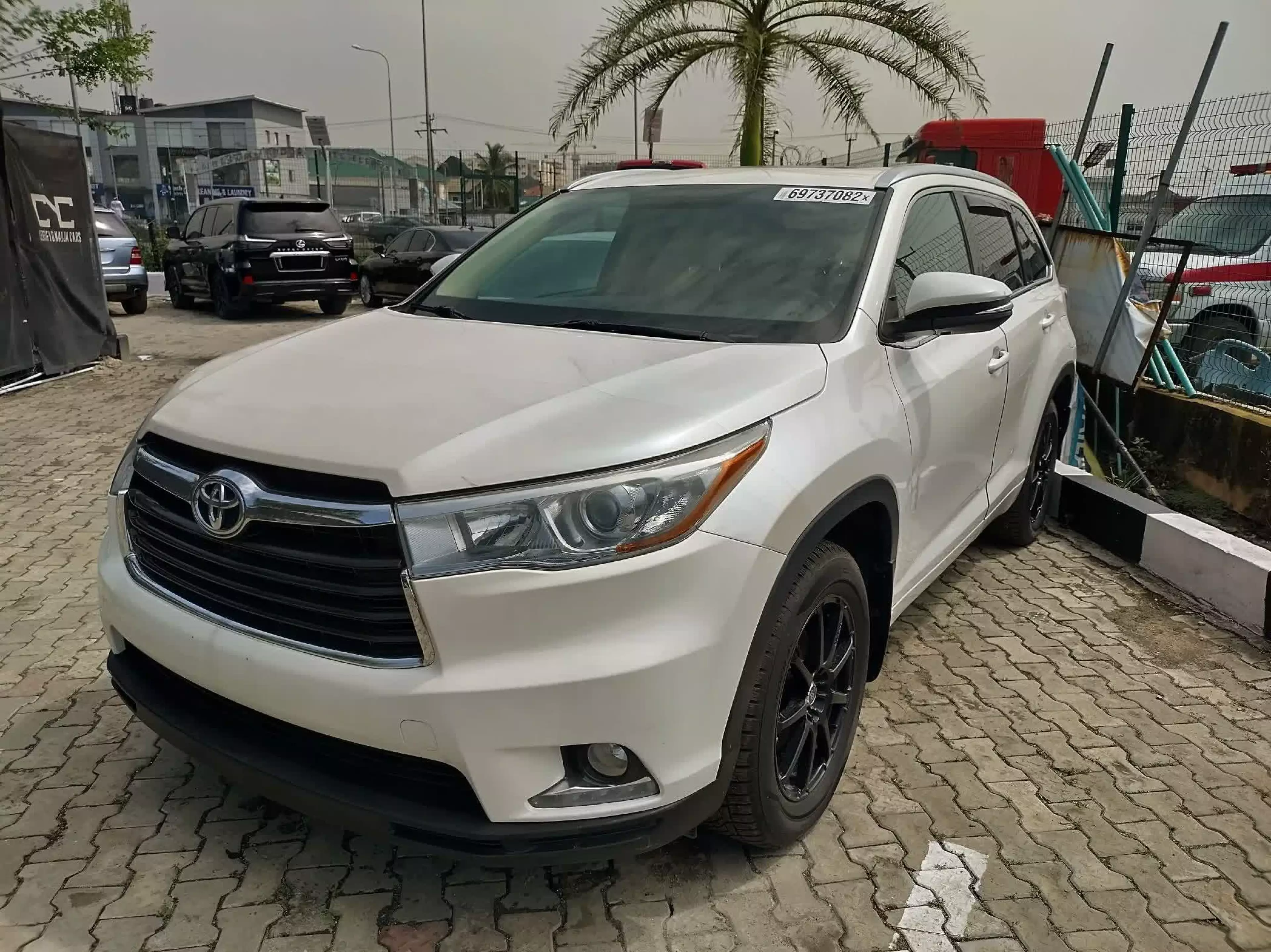 Toyota Highlander - 2014