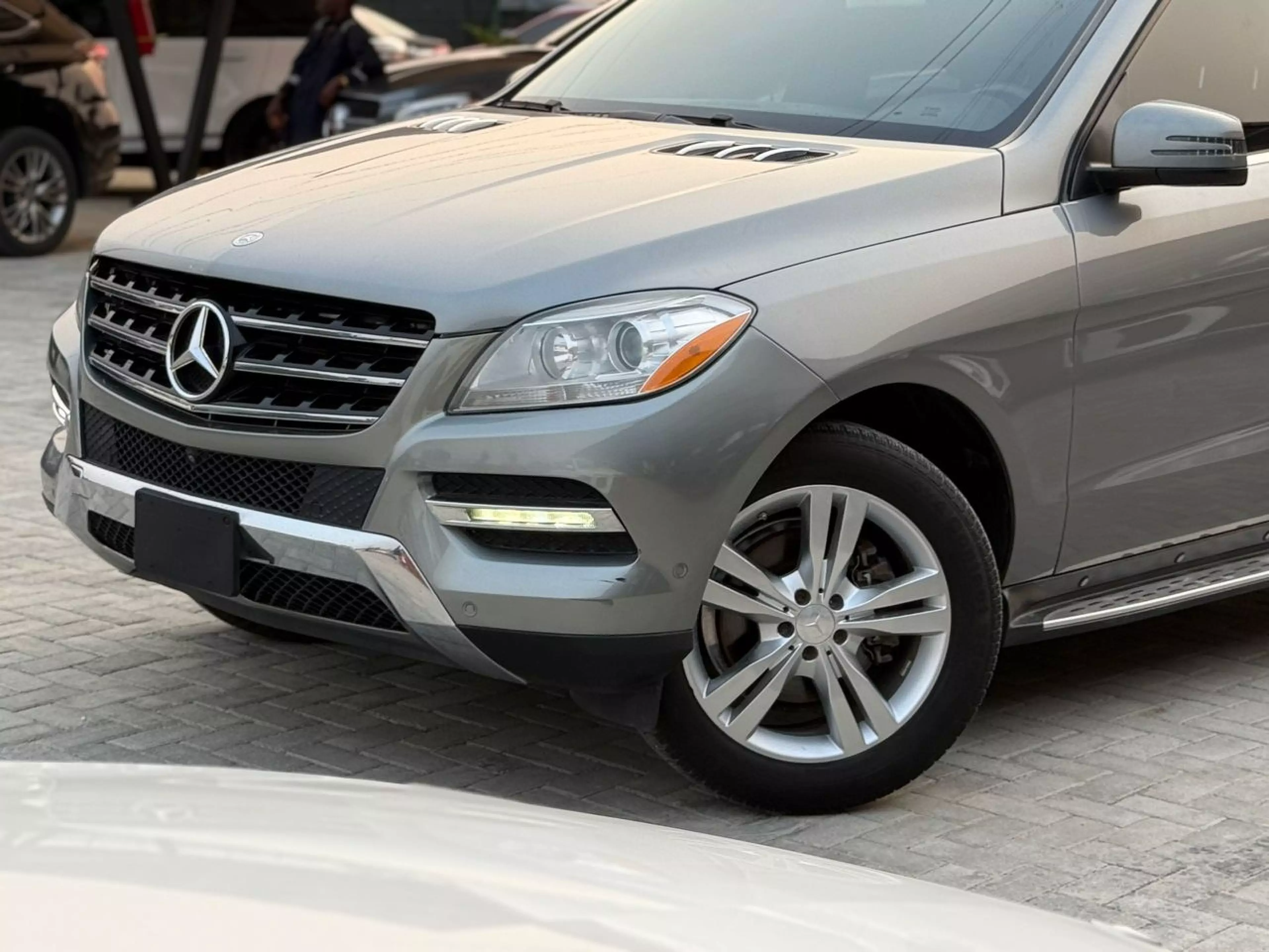 Mercedes-Benz ML 350   - 2013