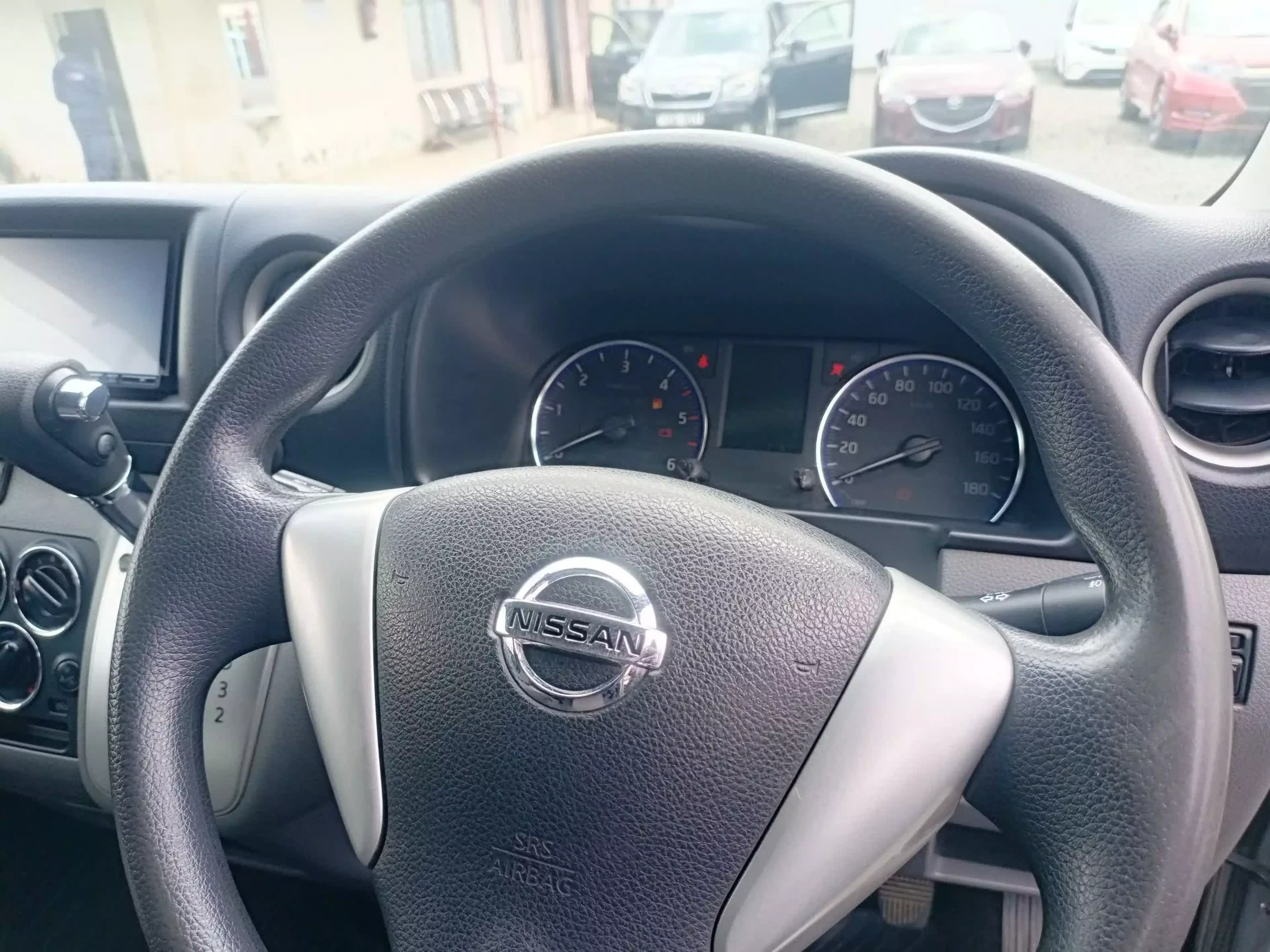 Nissan NV350   - 2016