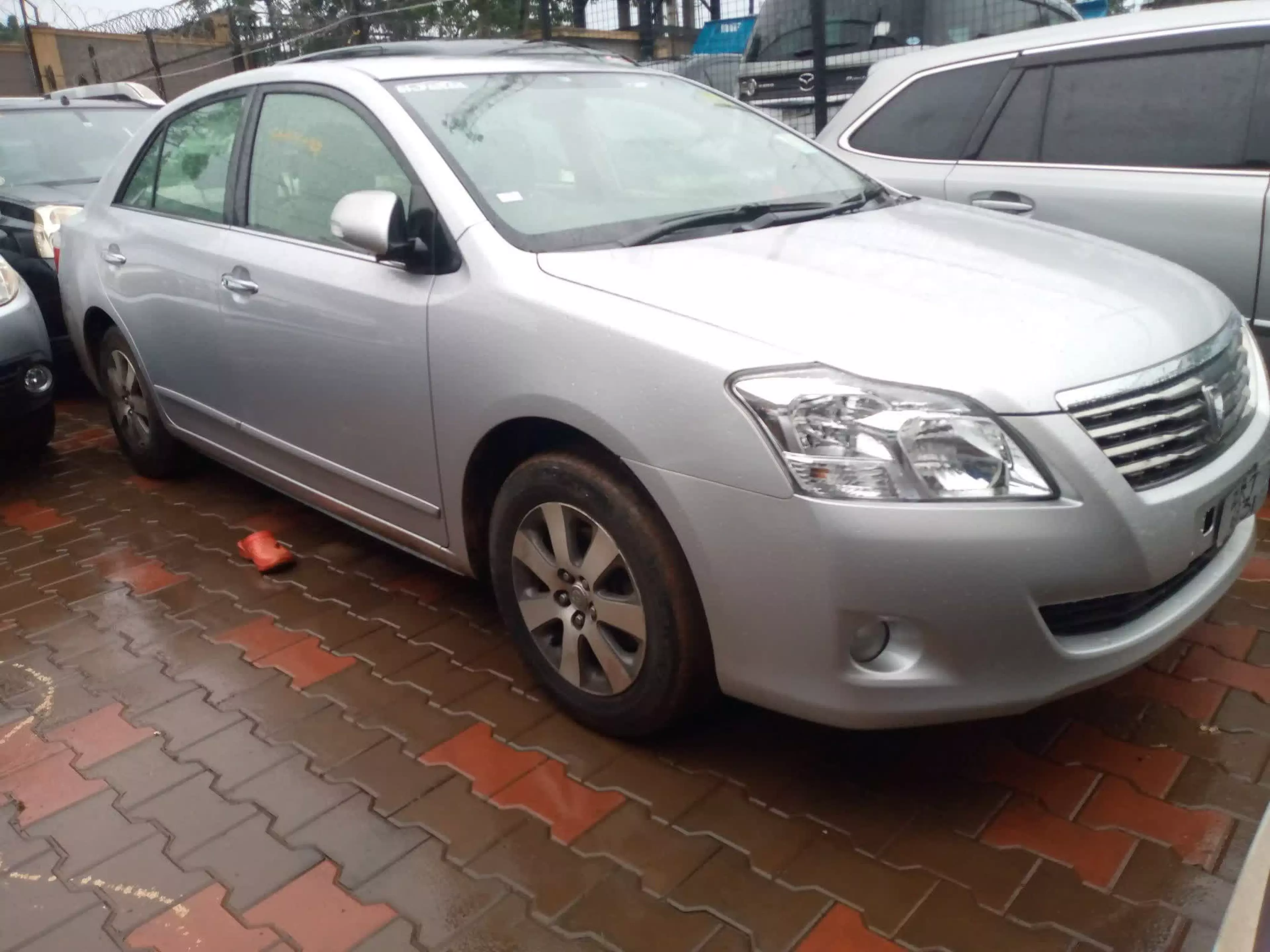 Toyota Premio  - 2009