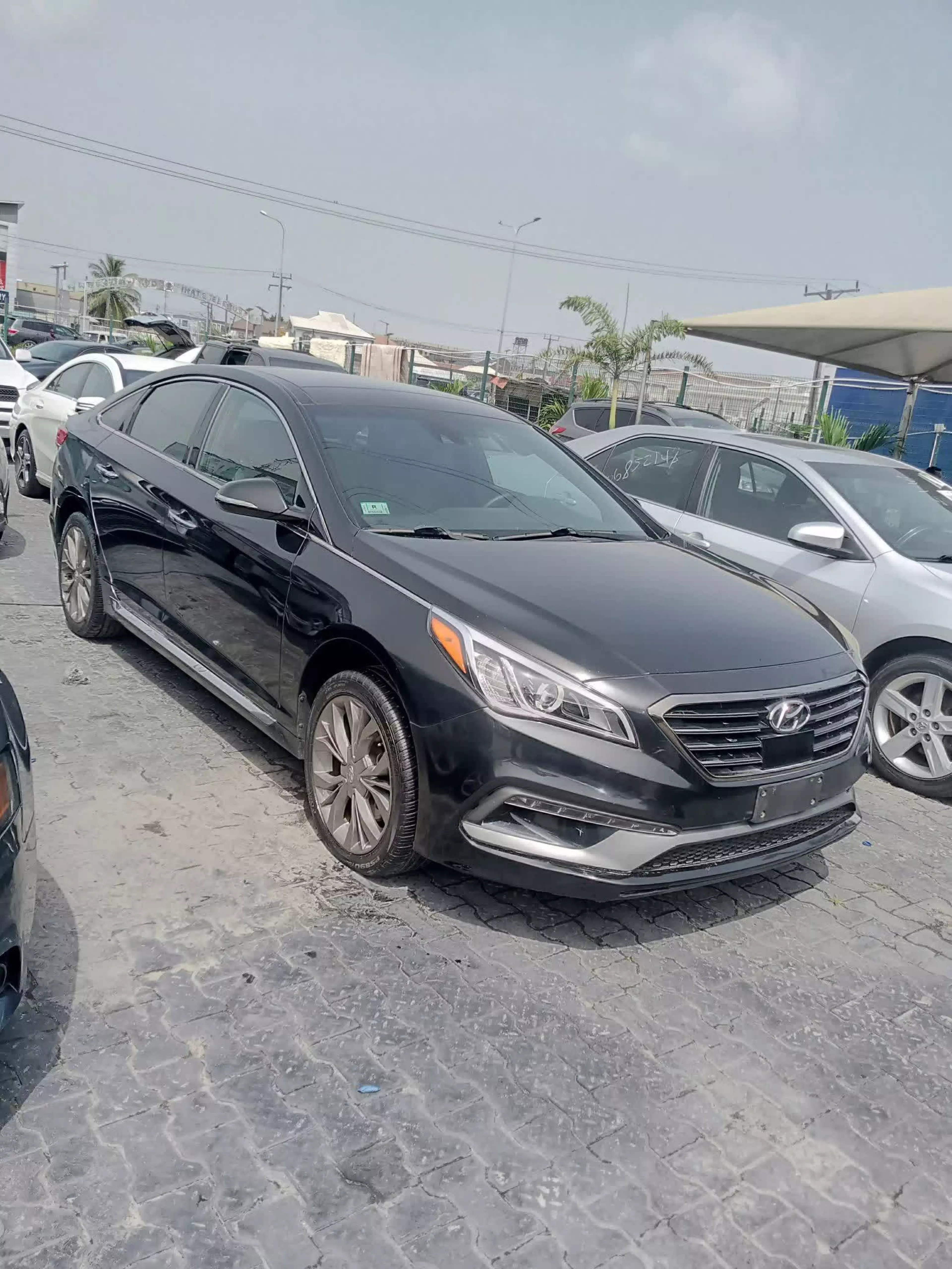 Hyundai Sonata - 2015