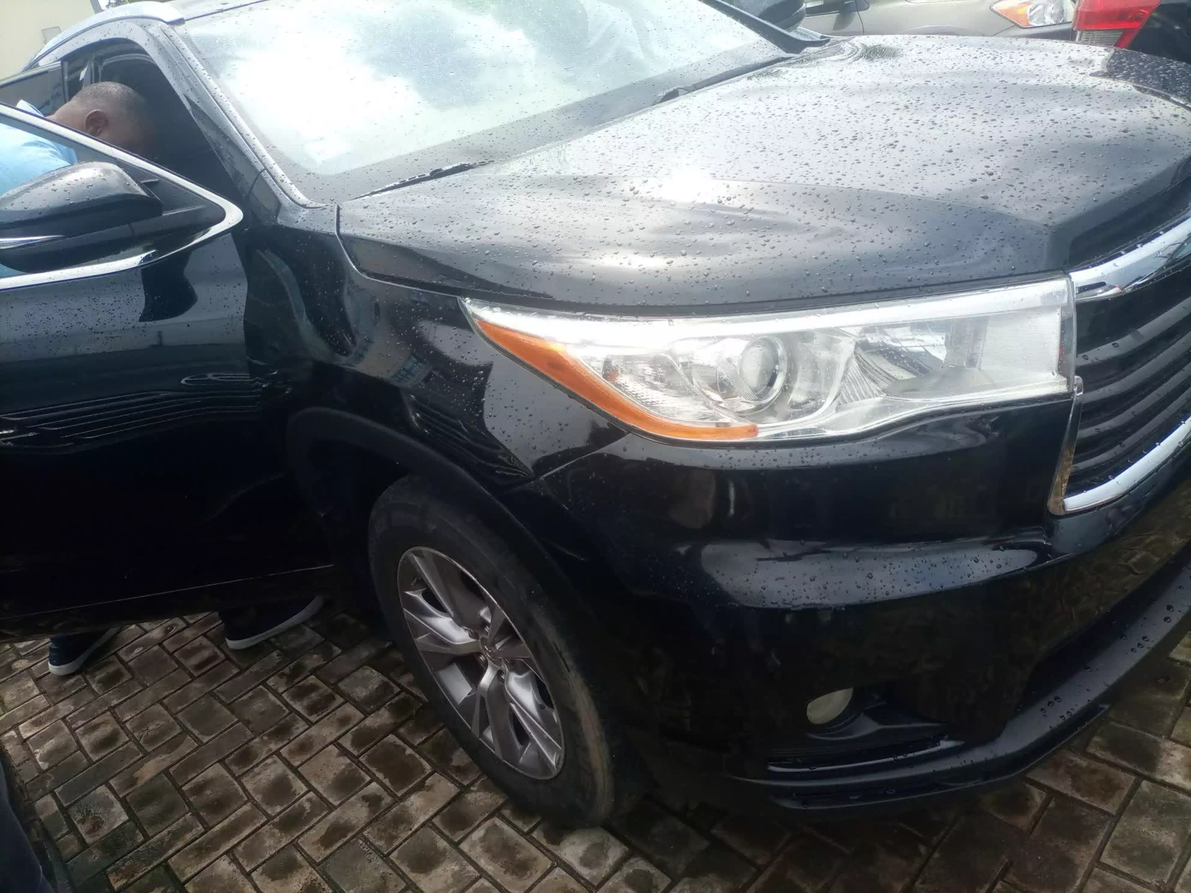 Toyota Highlander - 2015
