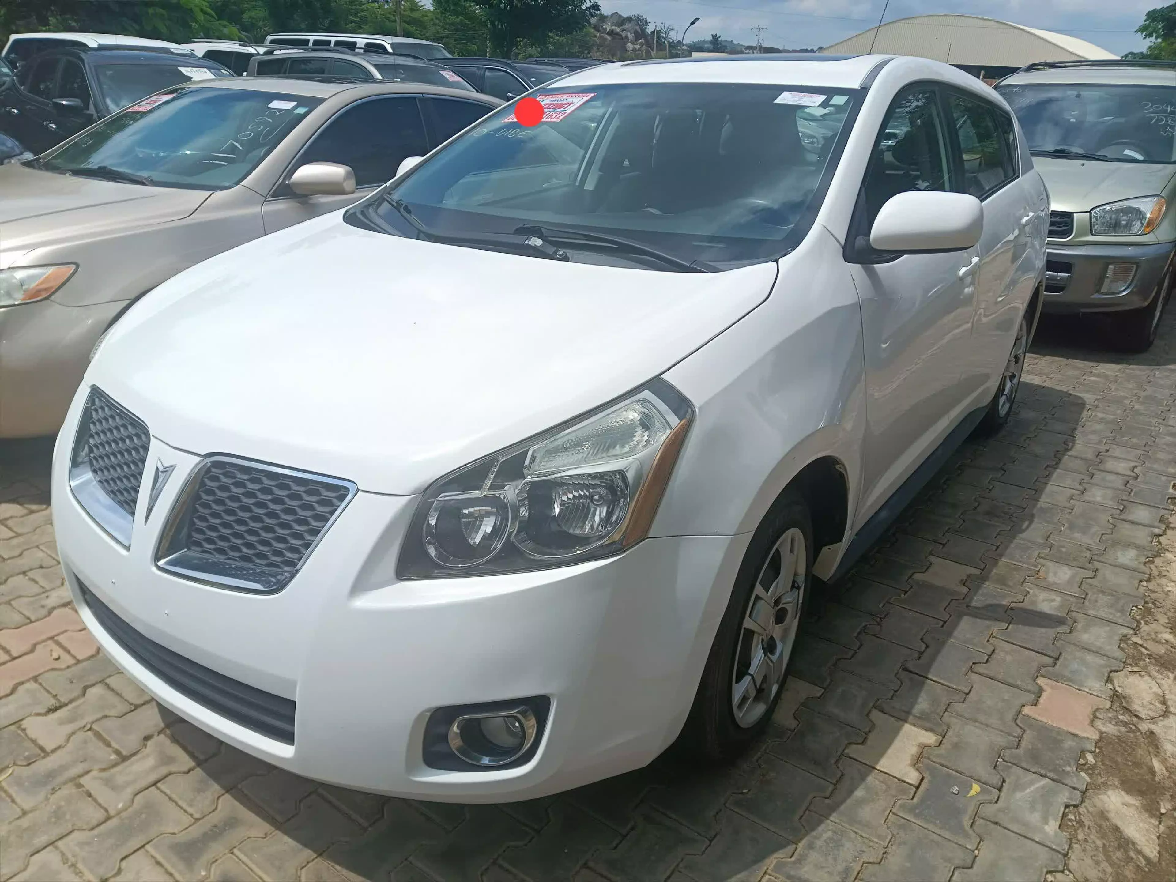 Pontiac Vibe - 2010