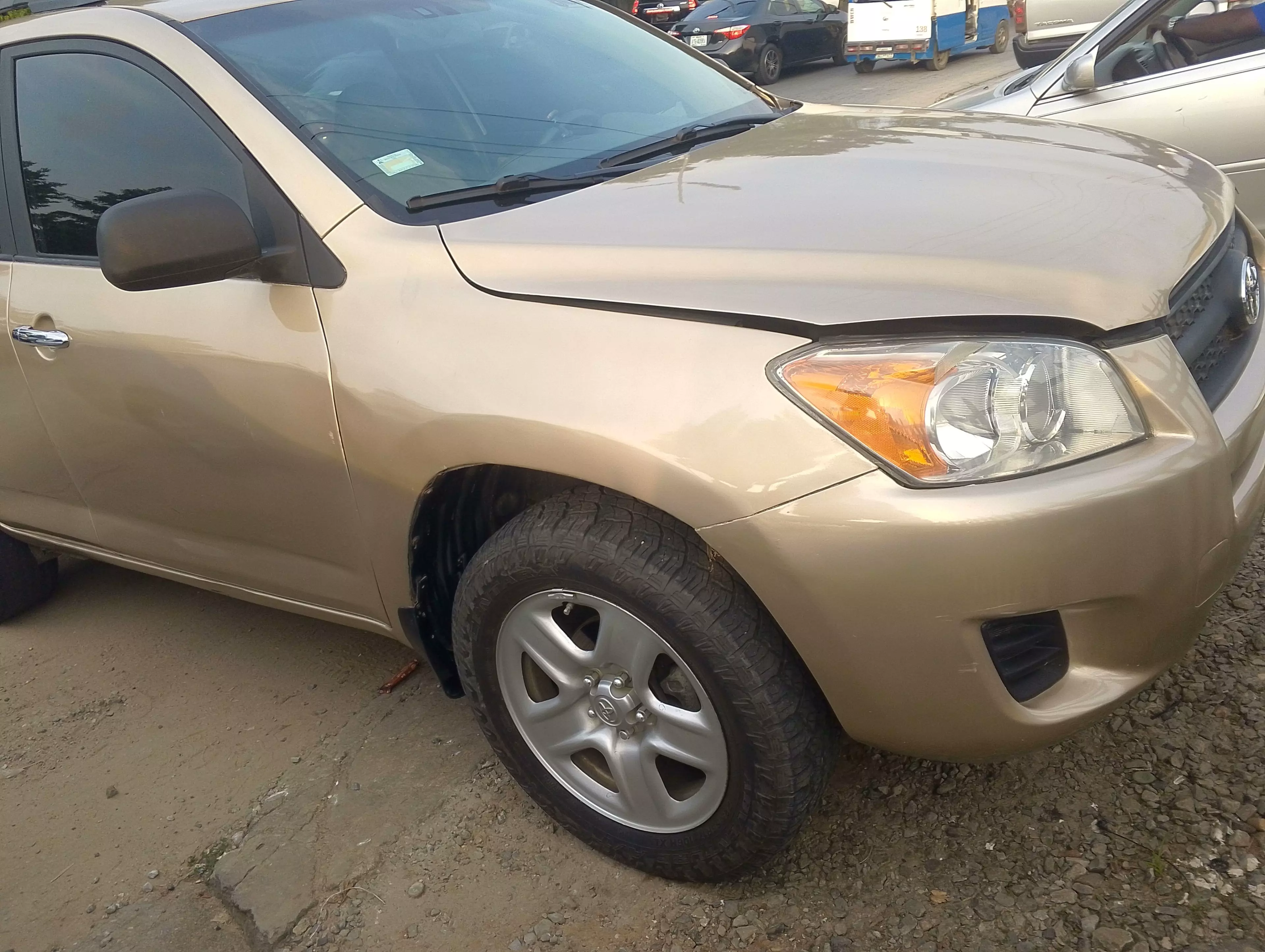 Toyota RAV4 - 2009