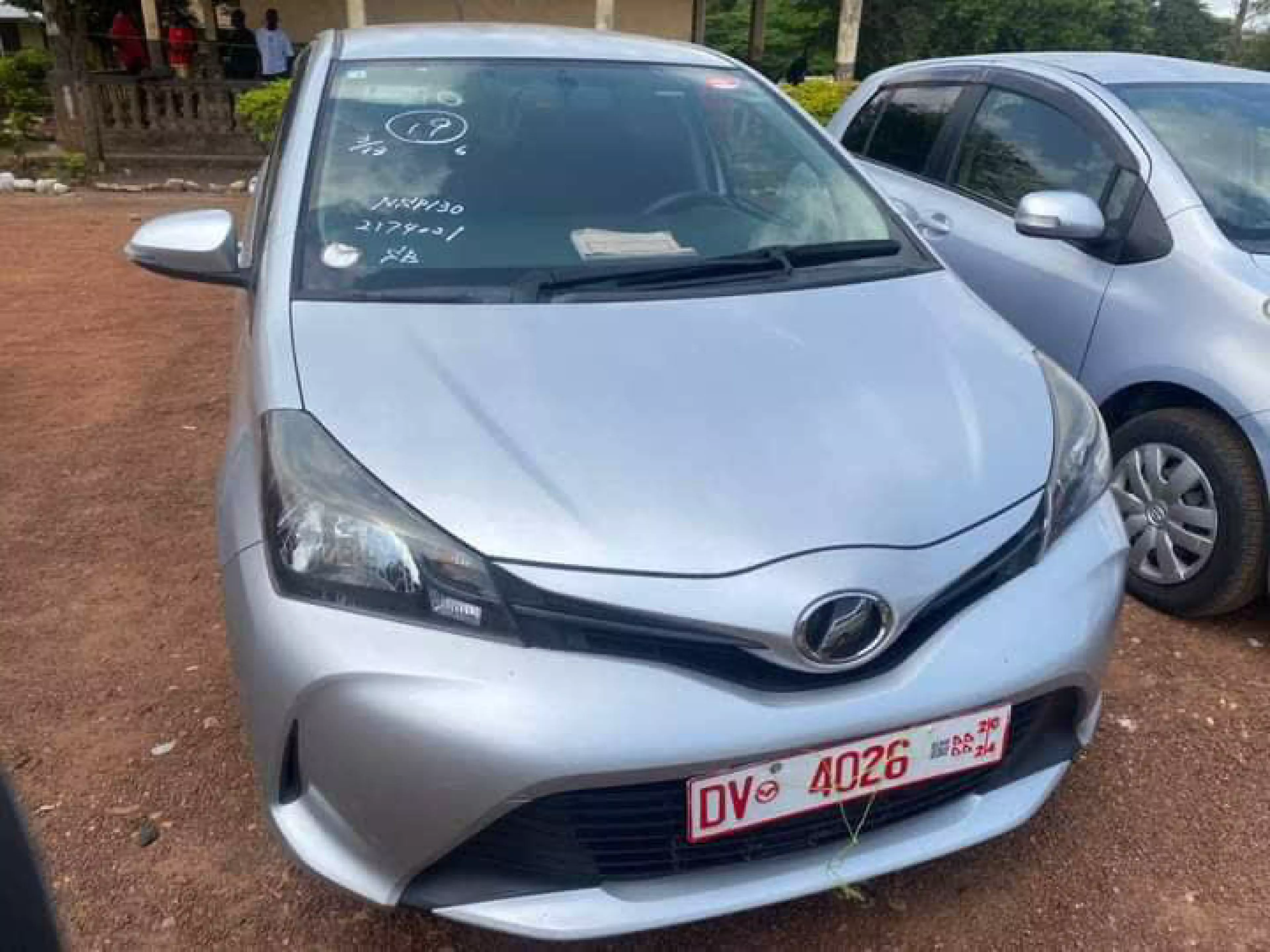 Toyota Vitz   - 2015