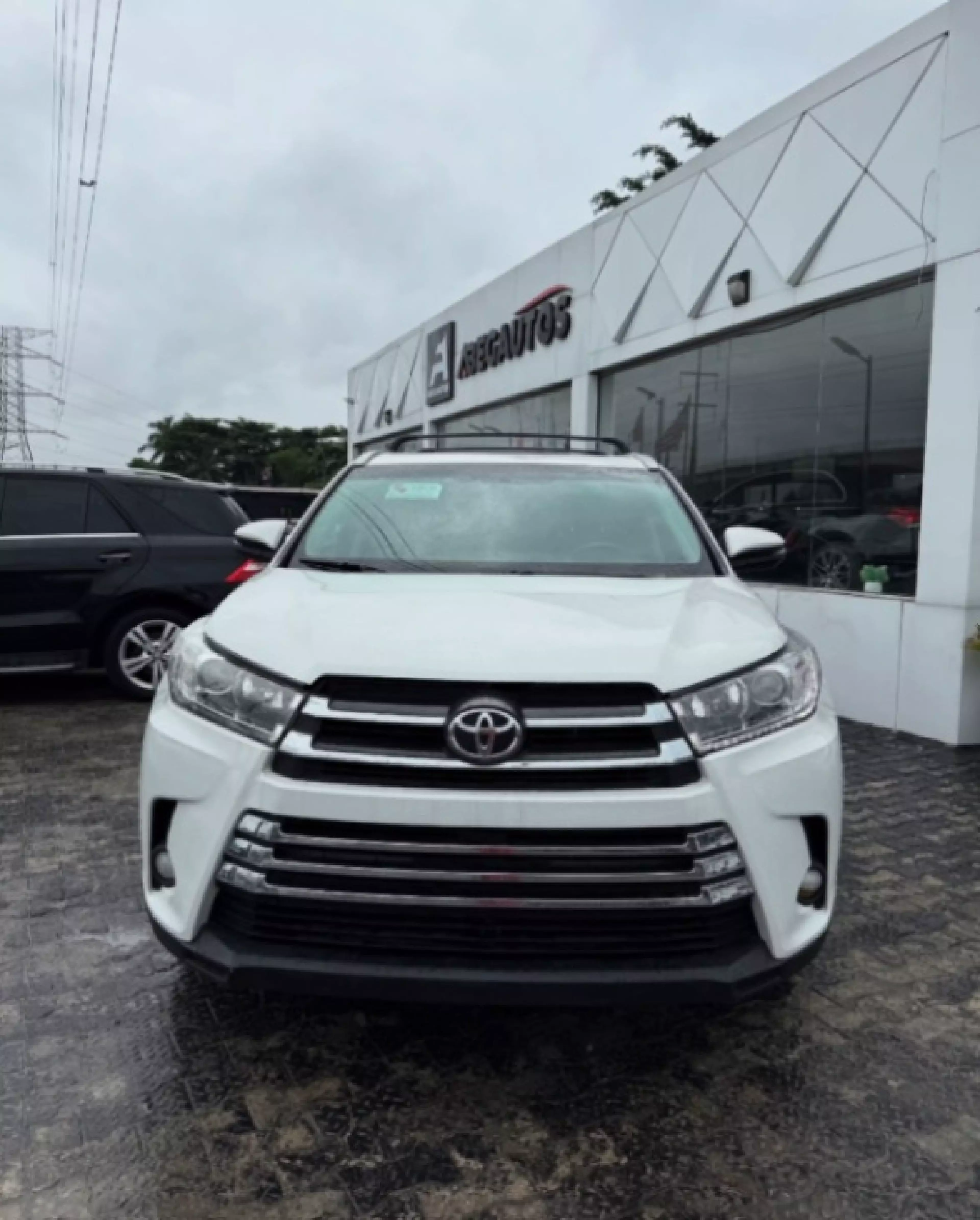 Toyota Highlander - 2016