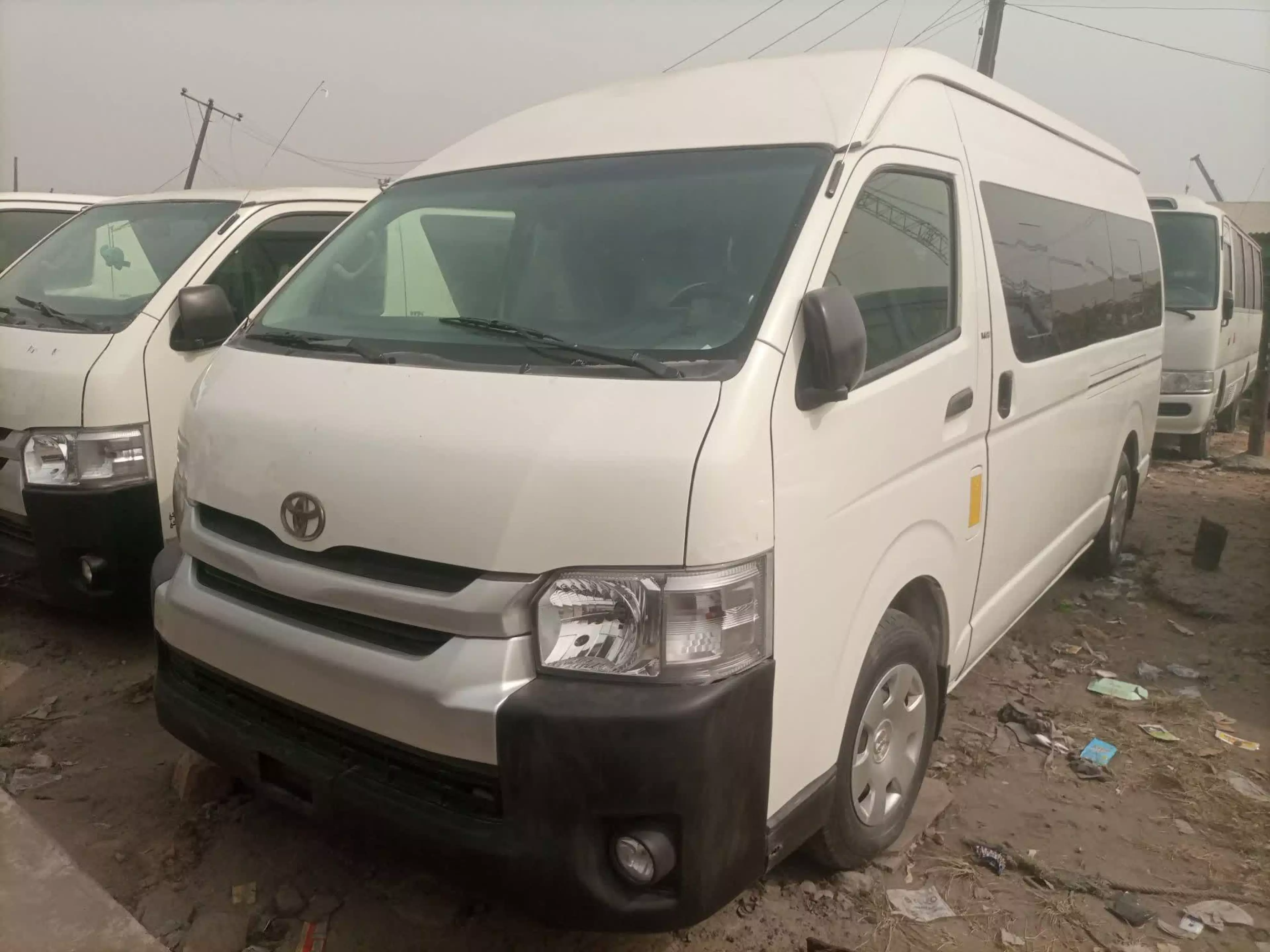 Toyota Hiace - 2010