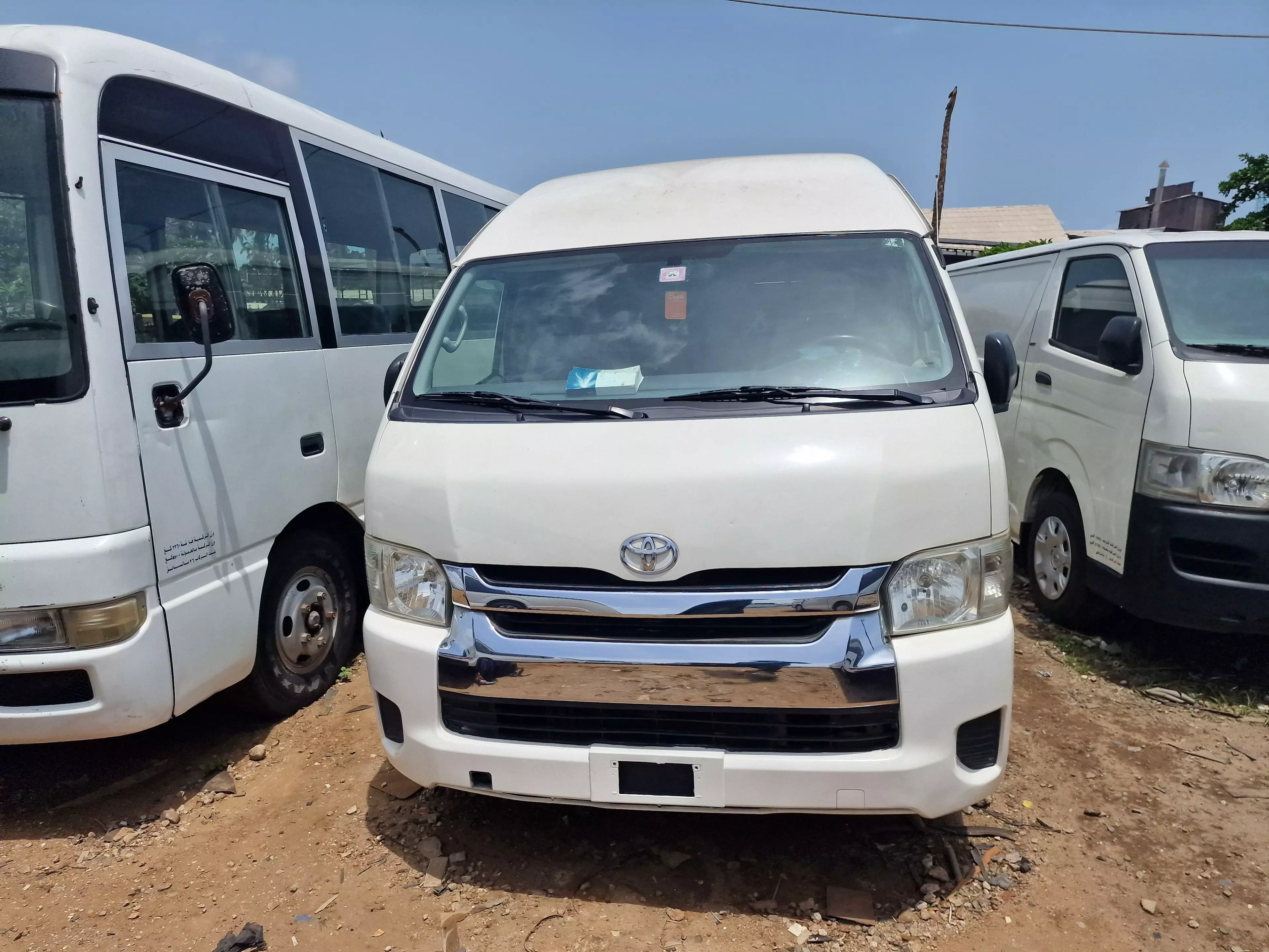 Toyota Hiace (High Roof)   - 2015