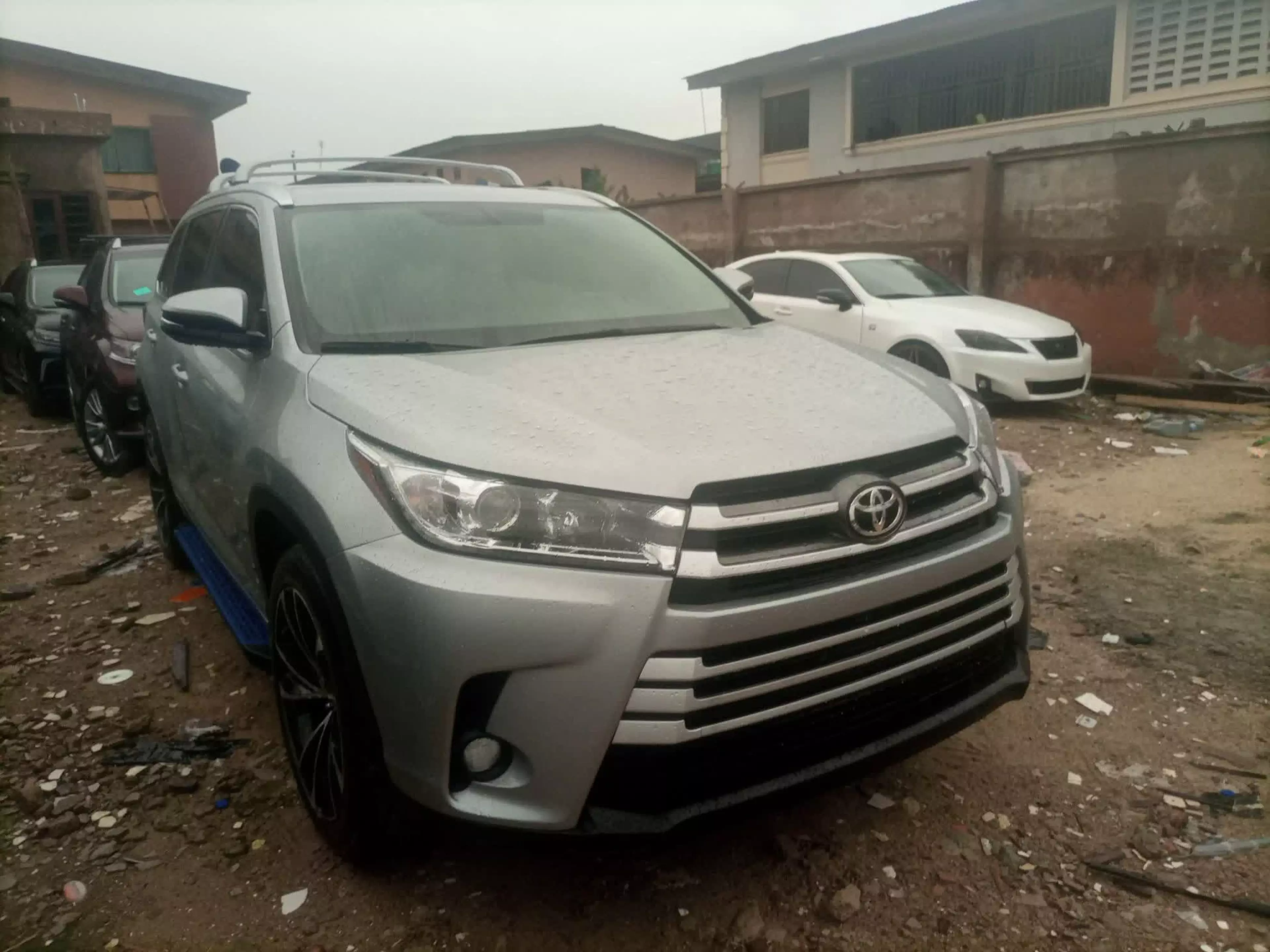 Toyota Highlander - 2014