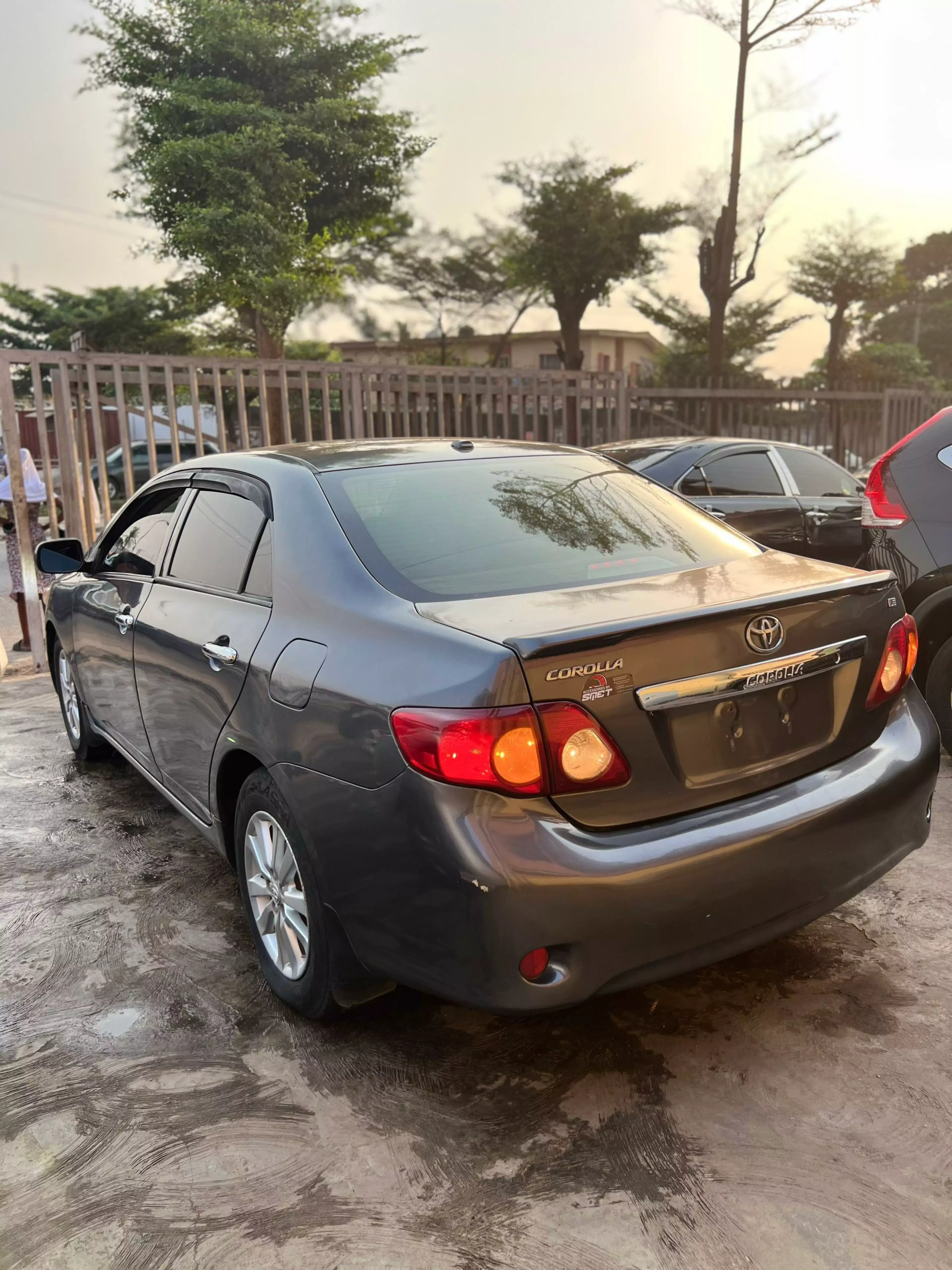 Toyota Corolla   - 2009