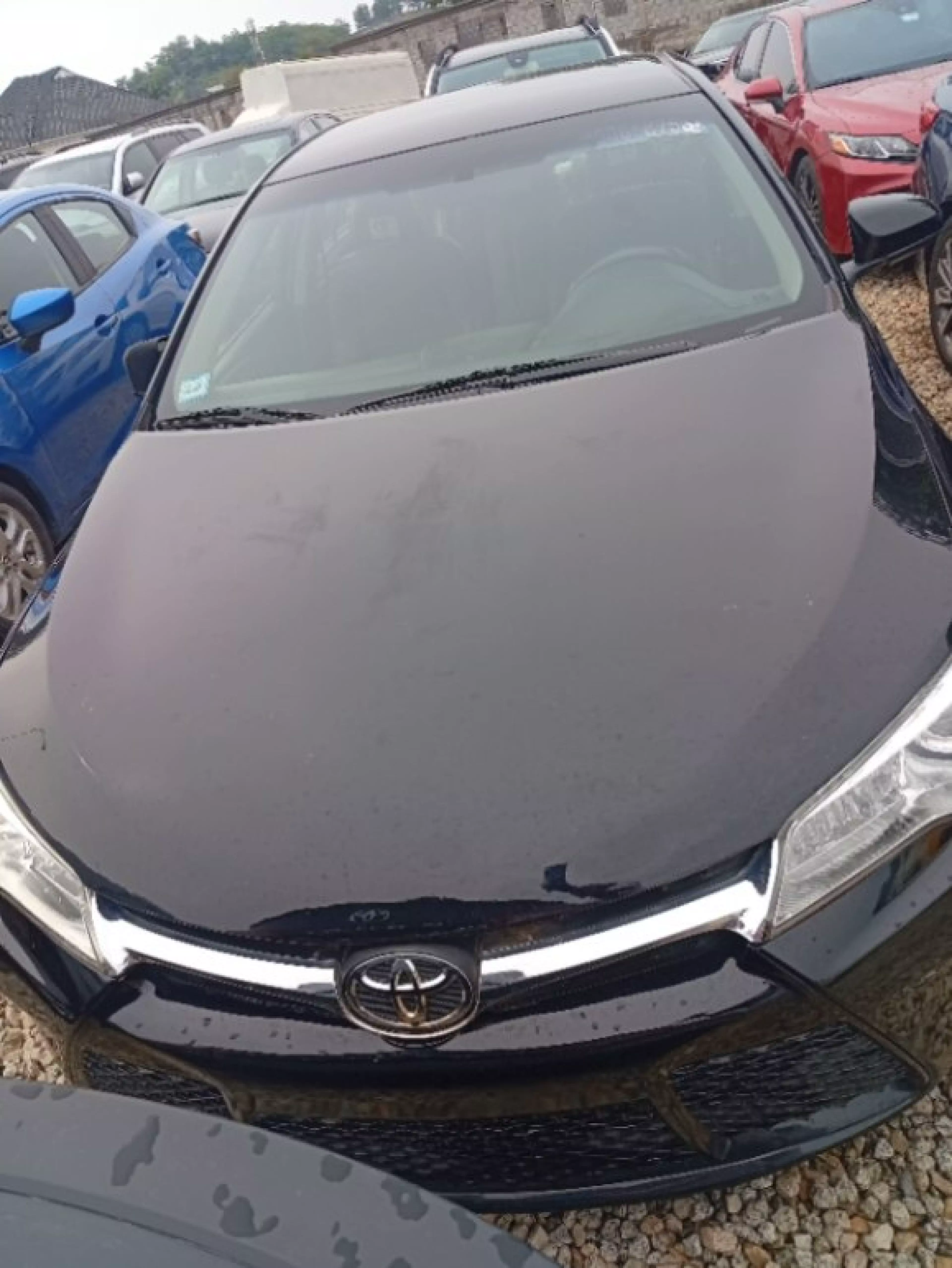 Toyota Camry - 2016