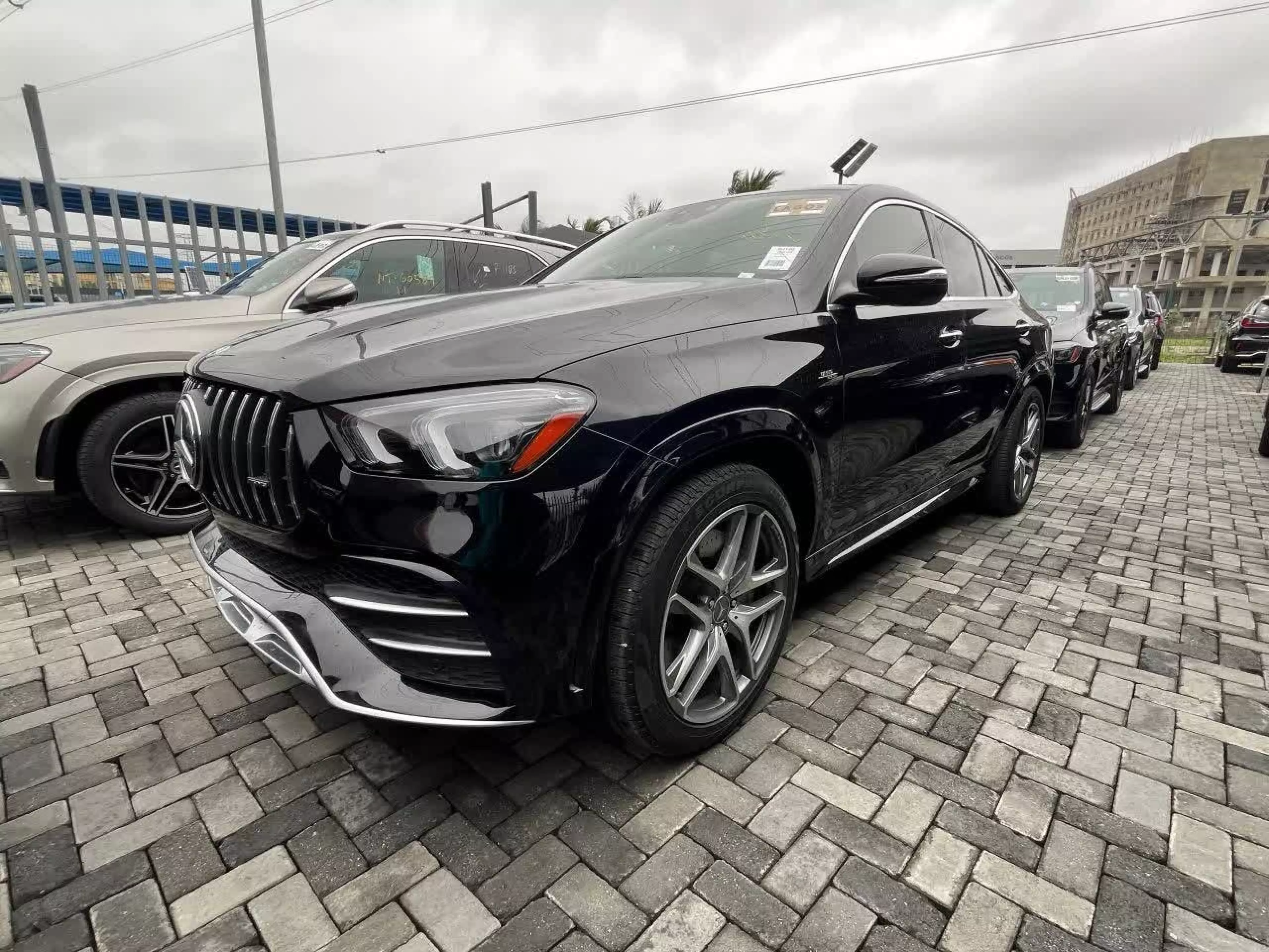 Mercedes-Benz GLE 53 AMG   - 2021