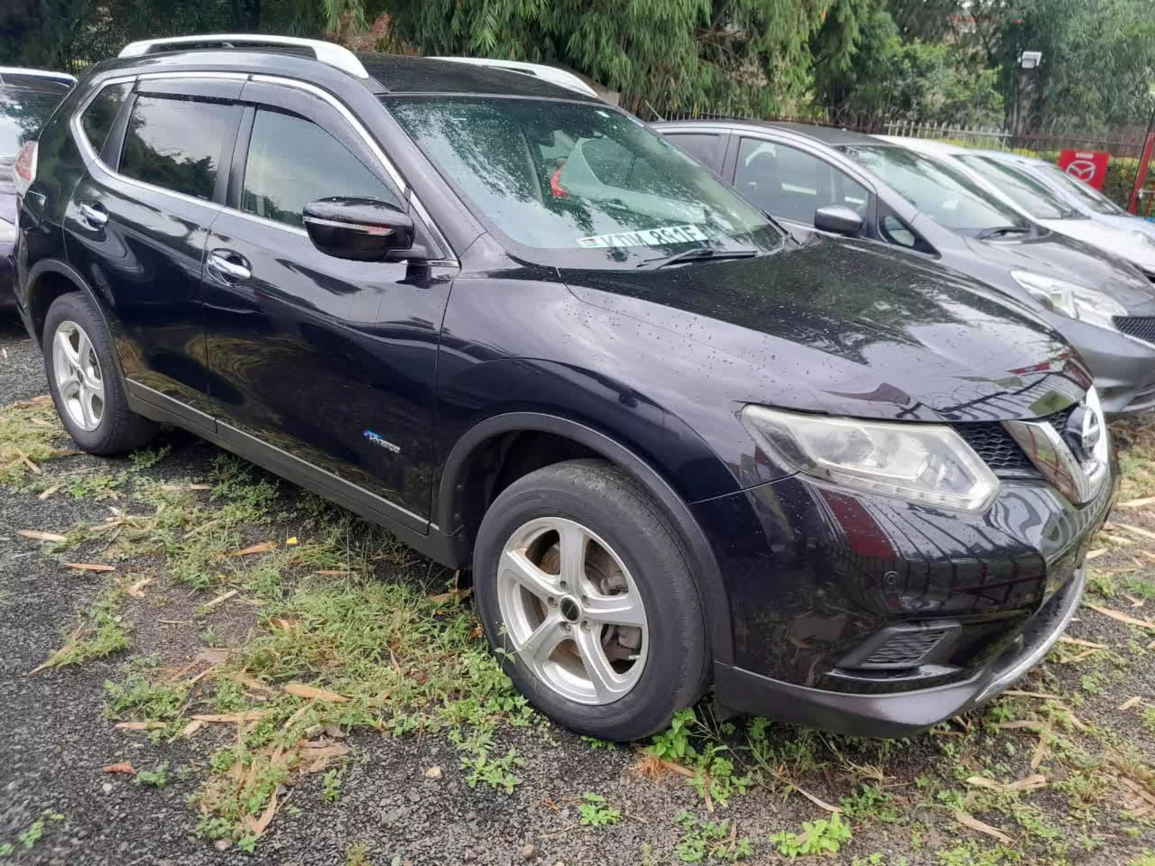 Nissan x-trail hybrid - 2016