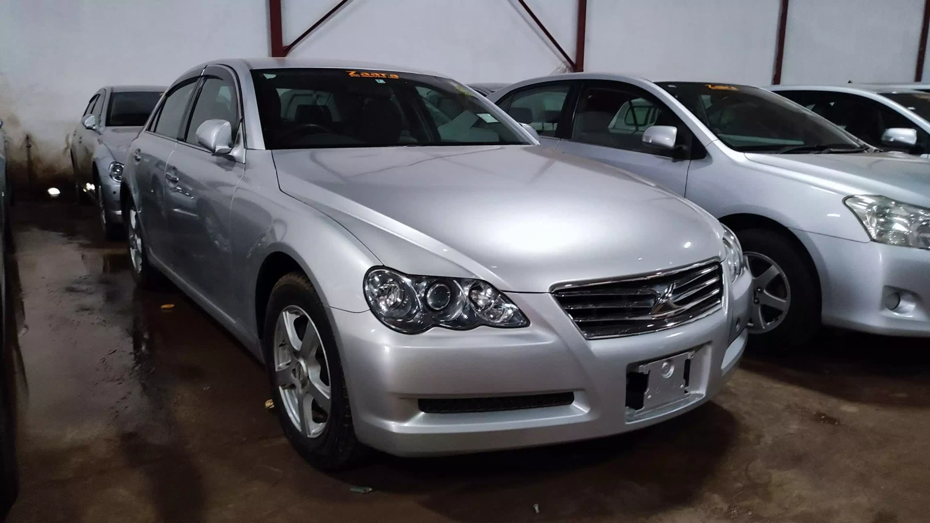 Toyota Mark X - 2009