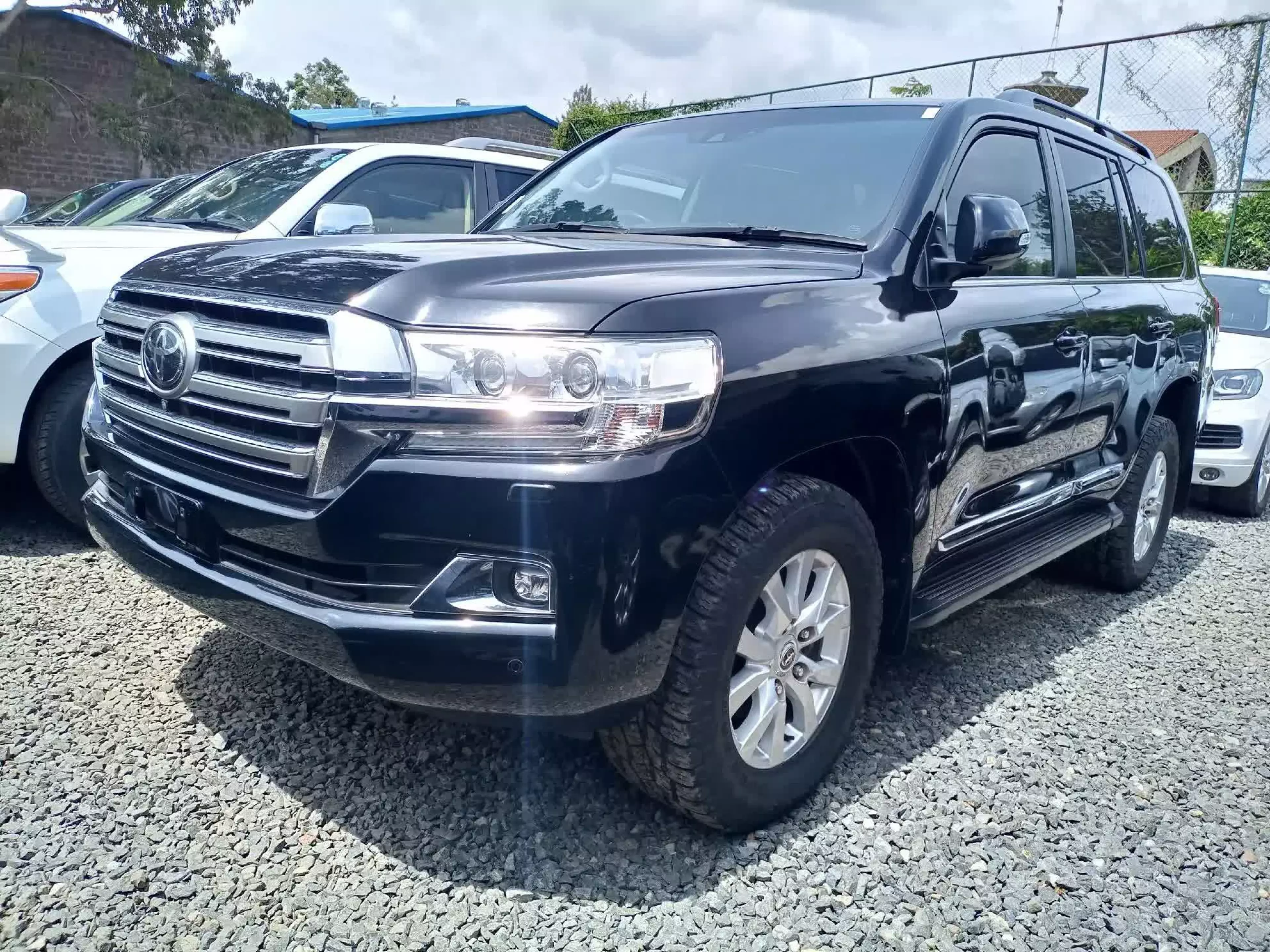 Toyota Landcruiser  V8 - 2015