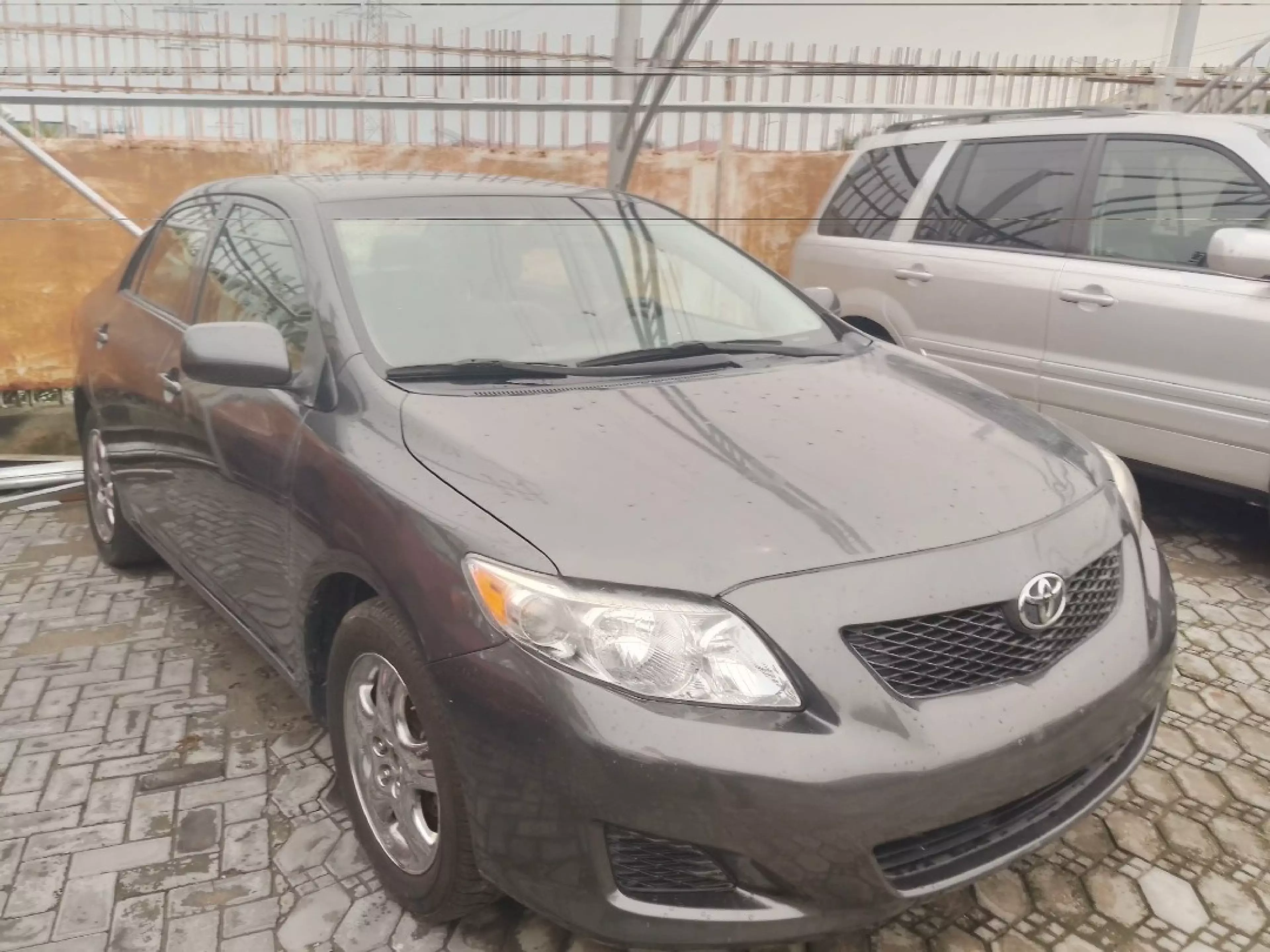 Toyota Corolla   - 2010