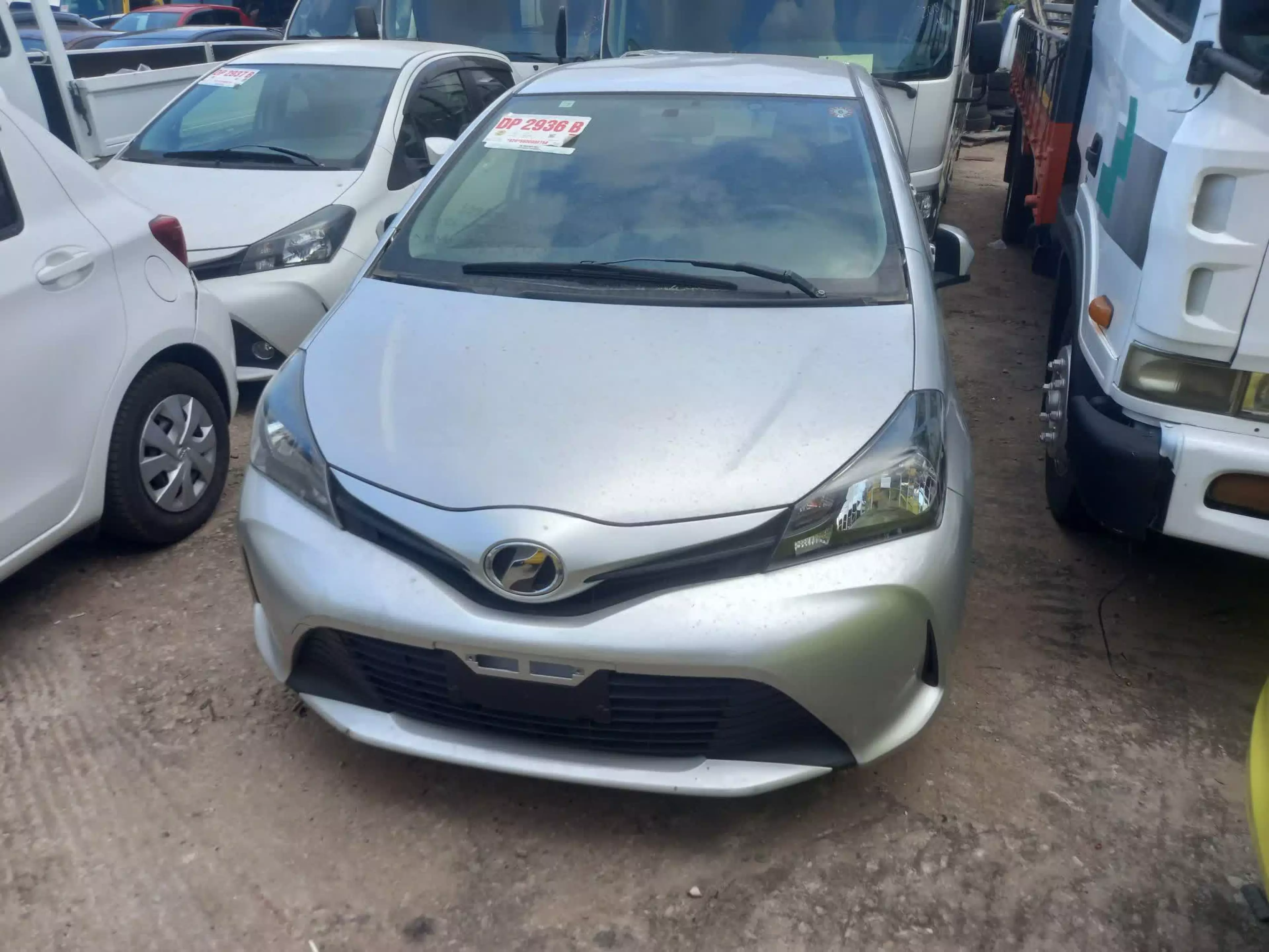 Toyota Vitz - 2014