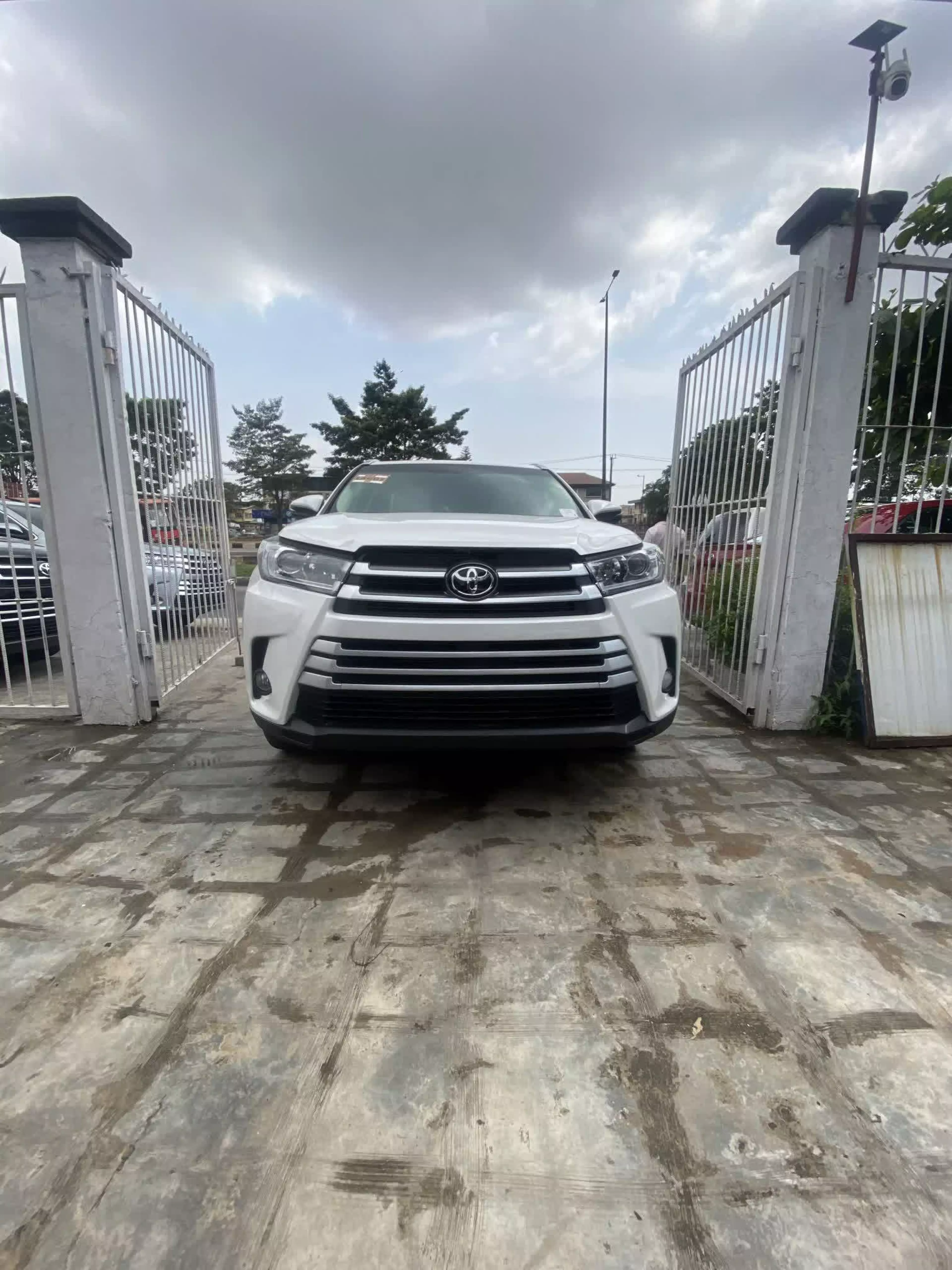 Toyota Highlander - 2014