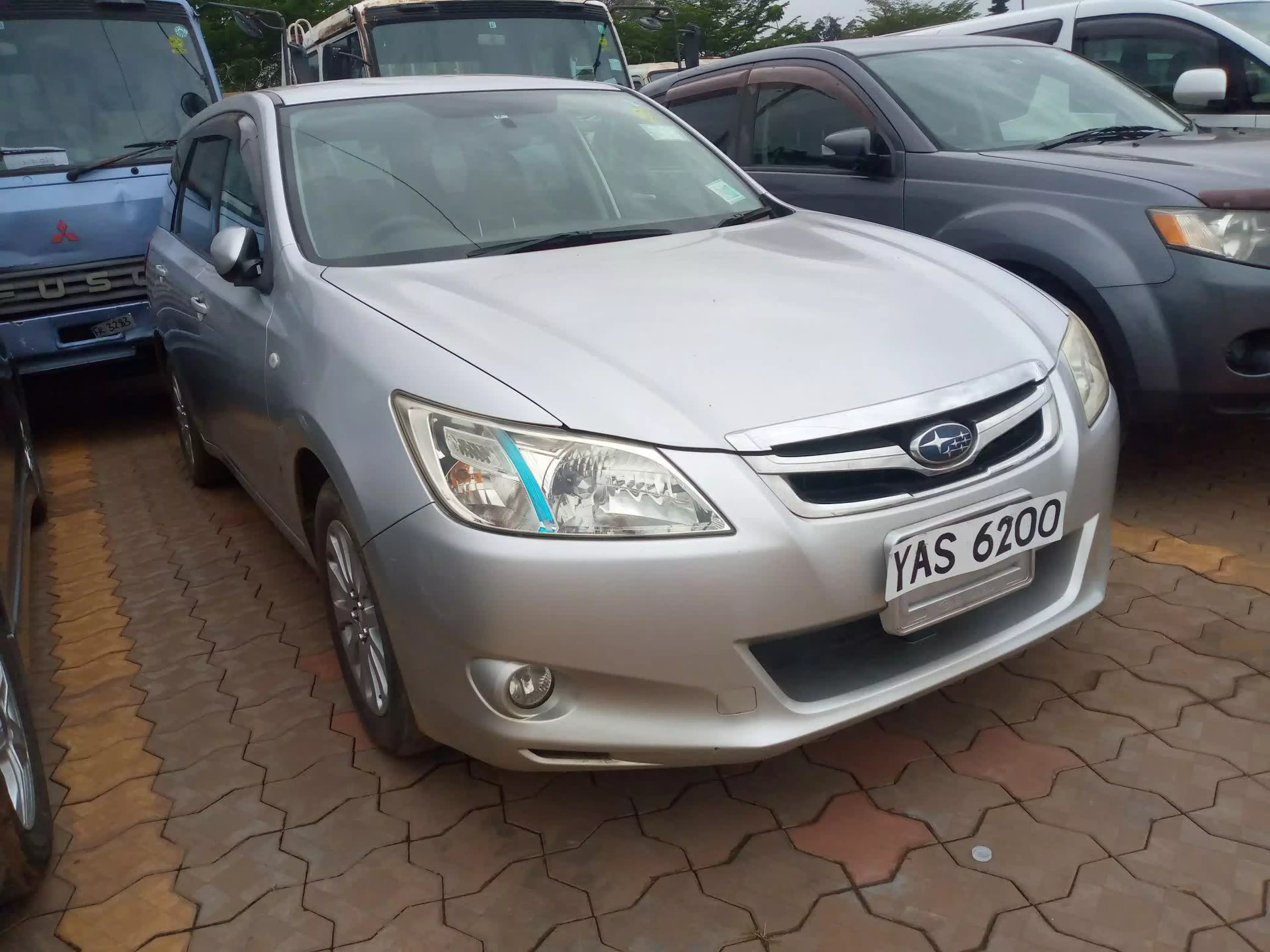 Subaru Exiga  - 2008