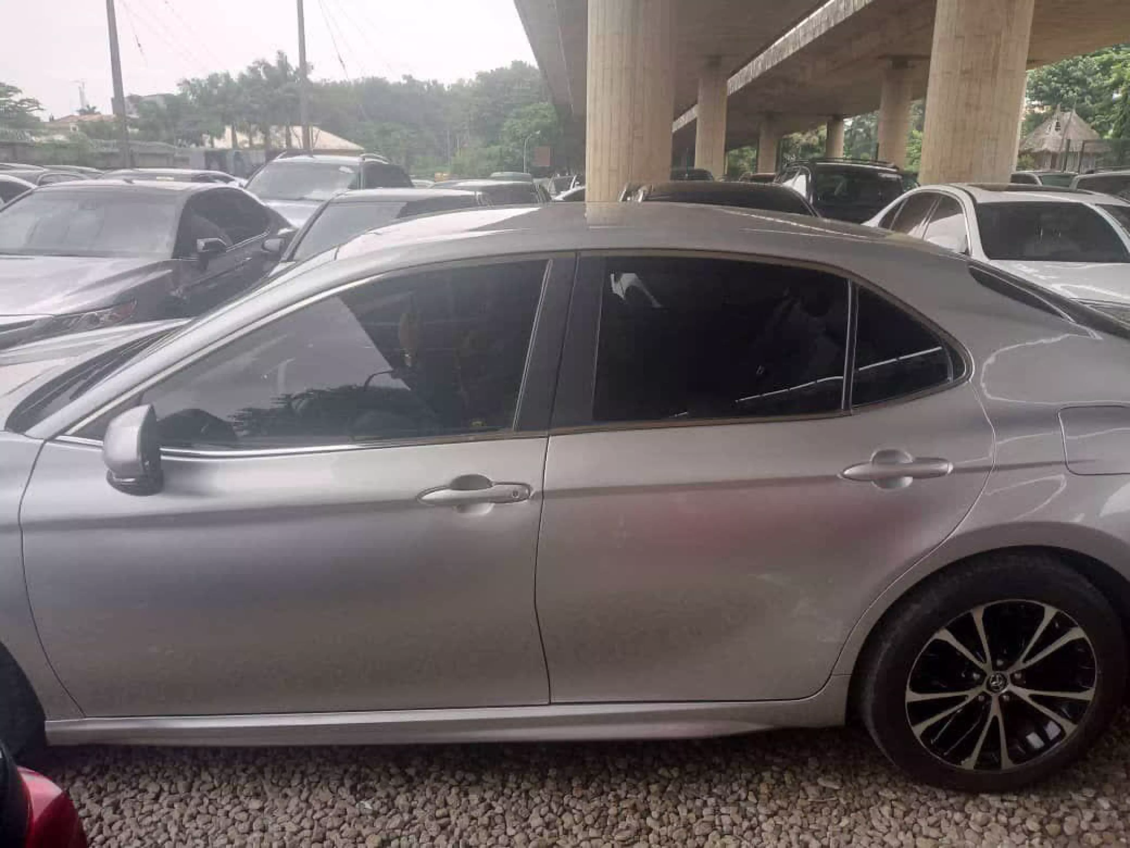 Toyota Camry - 2018