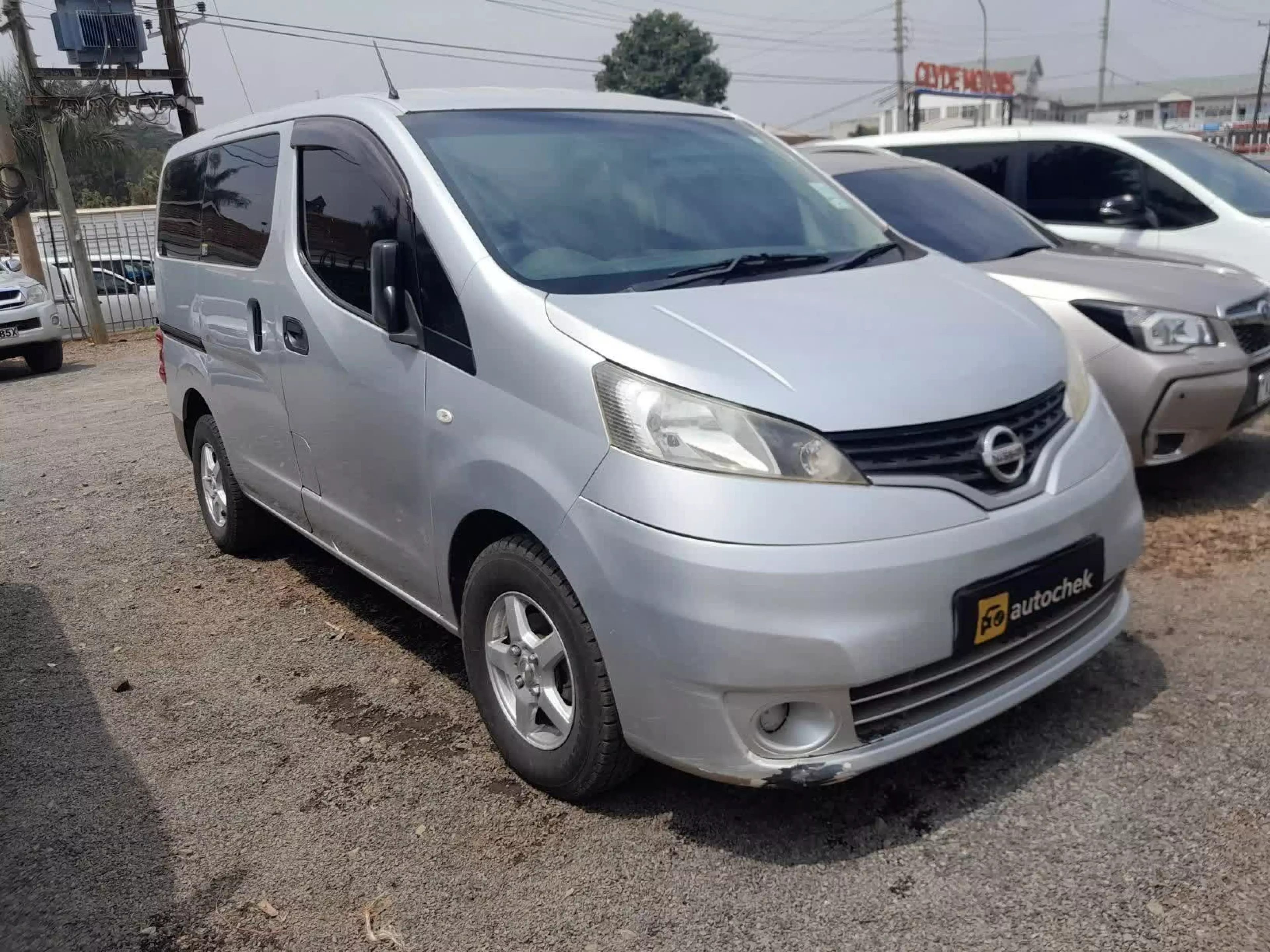 Nissan NV200 - 2012