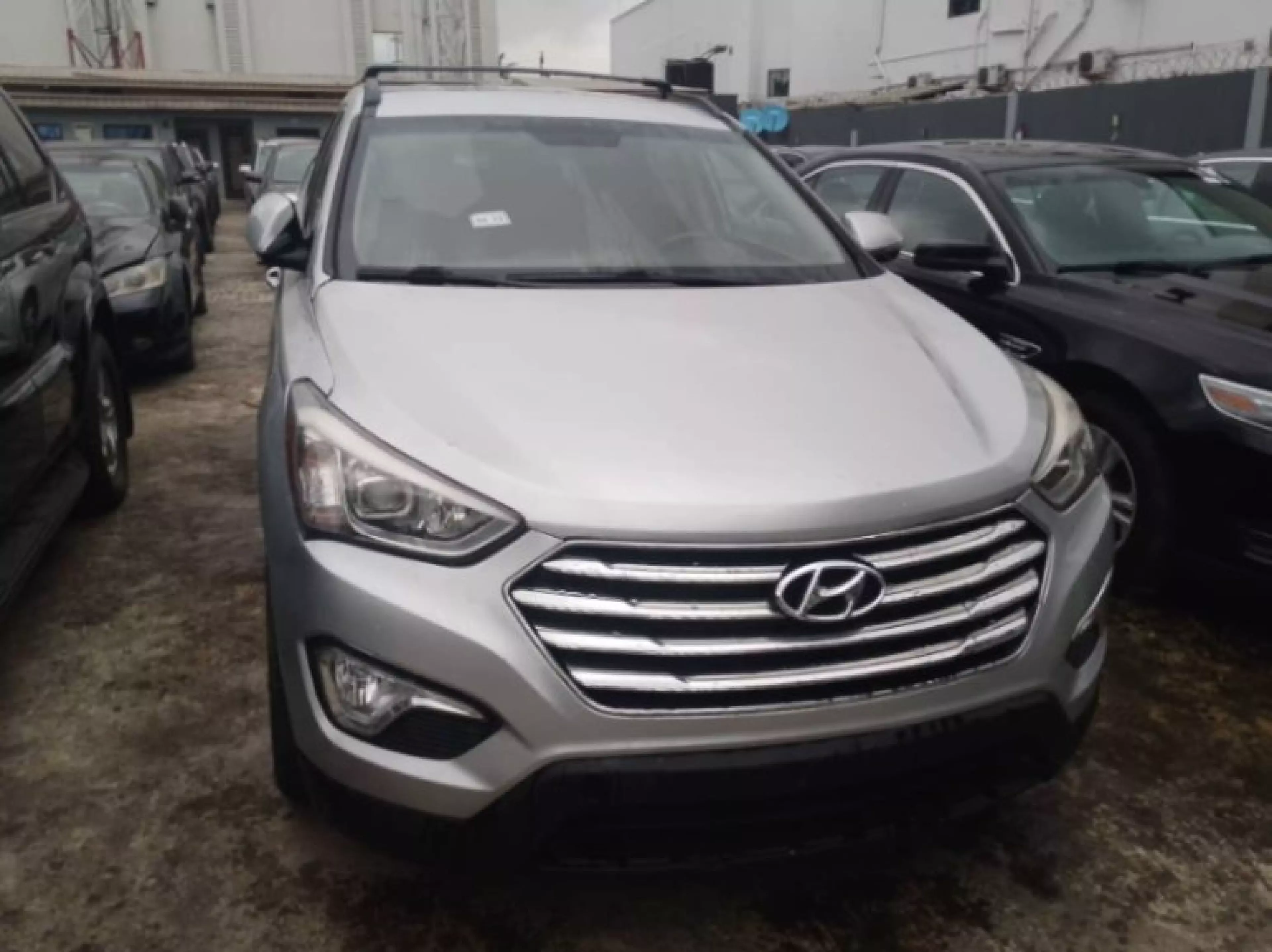 Hyundai Santa Fe - 2014